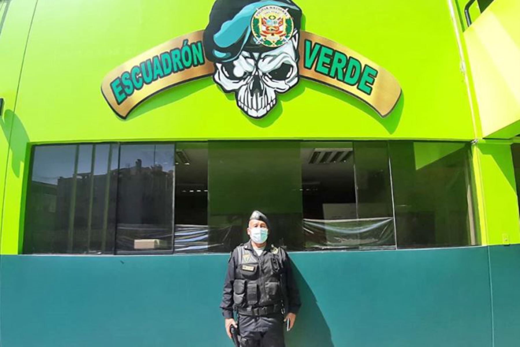 El superior PNP Abdón Mamani pertenece al segundo batallón del Escuadrón Verde. Foto: El Peruano