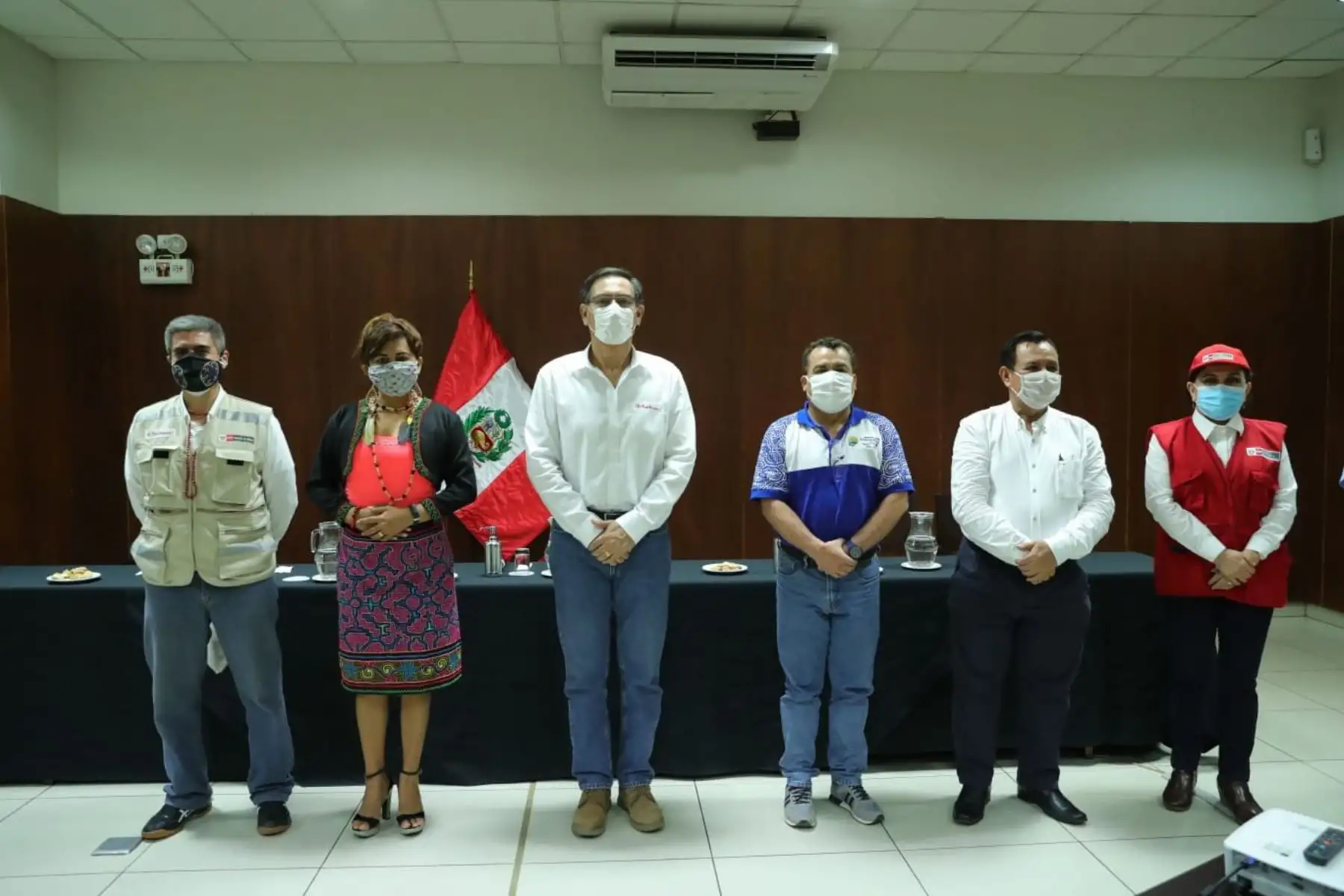 El Presidente de la República, Martin Vizcarra y el ministro de Cultura, Alejandro Neyra se reunieron con dirigentes  de AIDESEP  y se  ratificó el compromiso sobre la atención a los pueblos indígenas ante la emergencia sanitaria.
Foto: Ministerio de Cultura
