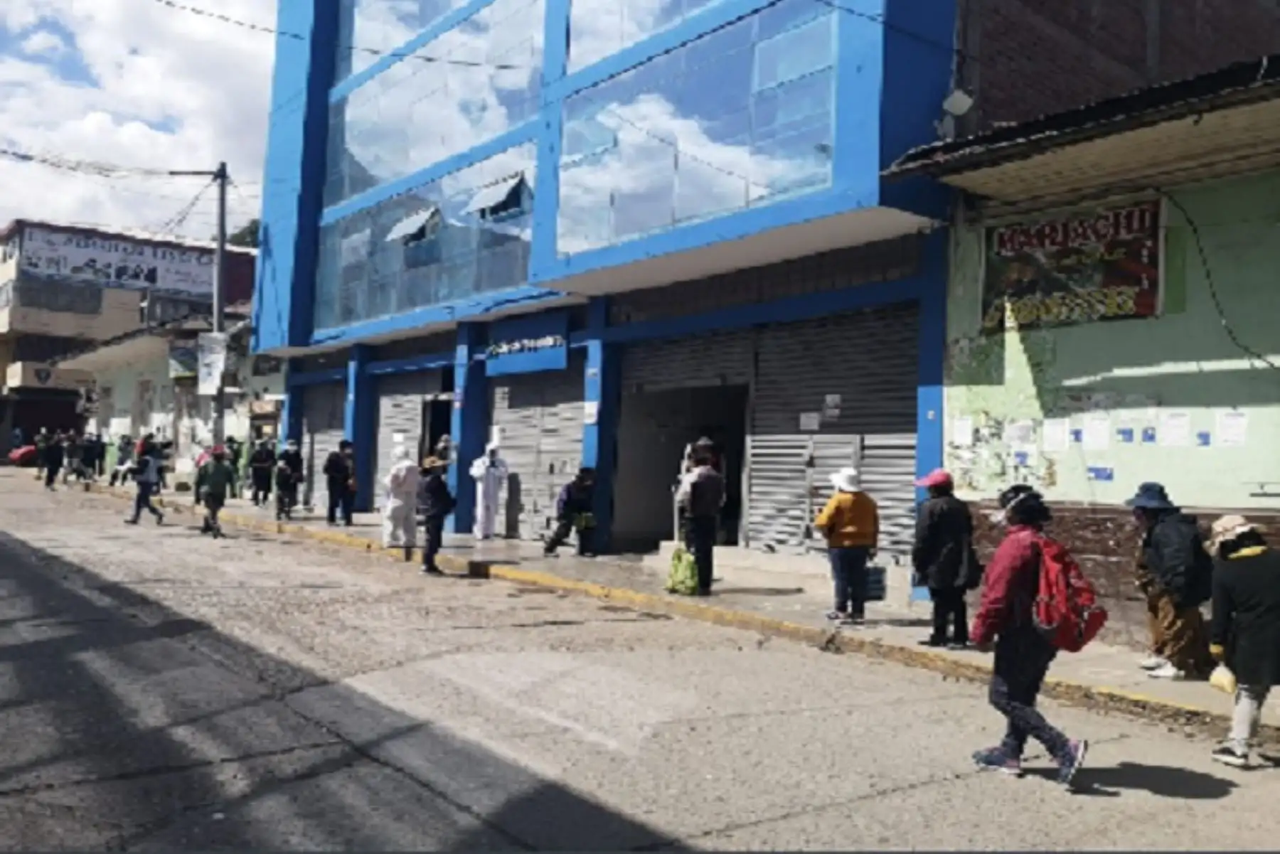 Desde mayo ya se inició la toma de lectura para la totalidad de clientes de la empresa y el recibo digital lo pueden ver a través de la oficina virtual https://www.distriluz.com.pe/electrocentro/ donde también pueden realizar diferentes consultas.