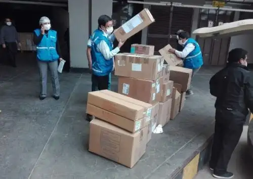 Hospital y establecimientos de atención de EsSalud en Cusco recibieron pruebas rápidas, camillas, termómetros electrónicos y medicamentos para luchar contra el coronavirus. ANDINA/Difusión