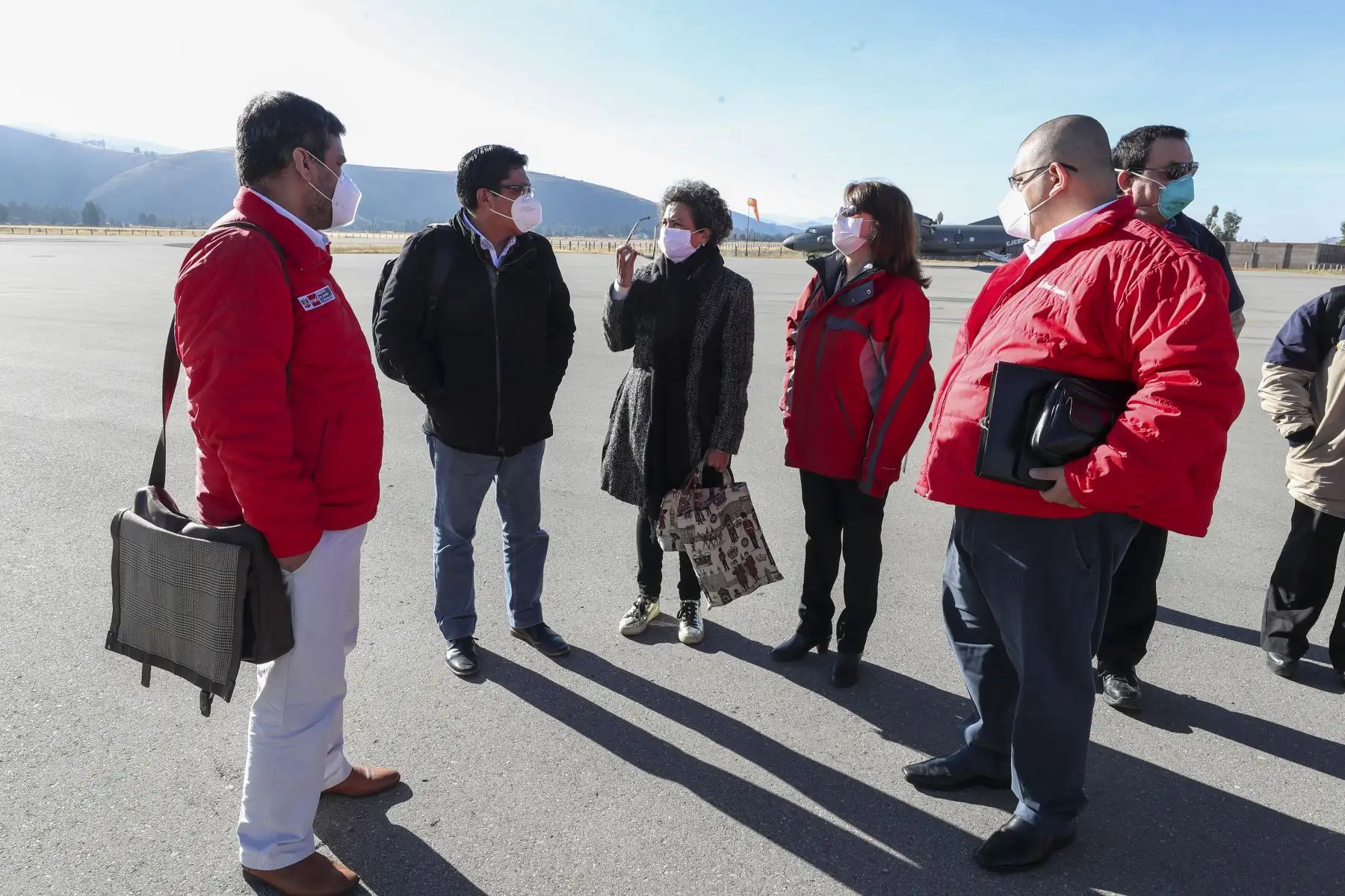 Jefe del Gabinete, Vicente Zeballos, articula acciones para la reanudación de actividades económicas junto a los alcaldes provinciales de Jauja, Concepción y Huancayo; además de los representantes del sector privado como la Cámara de Comercio, la Asociación de PYMES y Caja Municipal. Foto: ANDINA/PCM