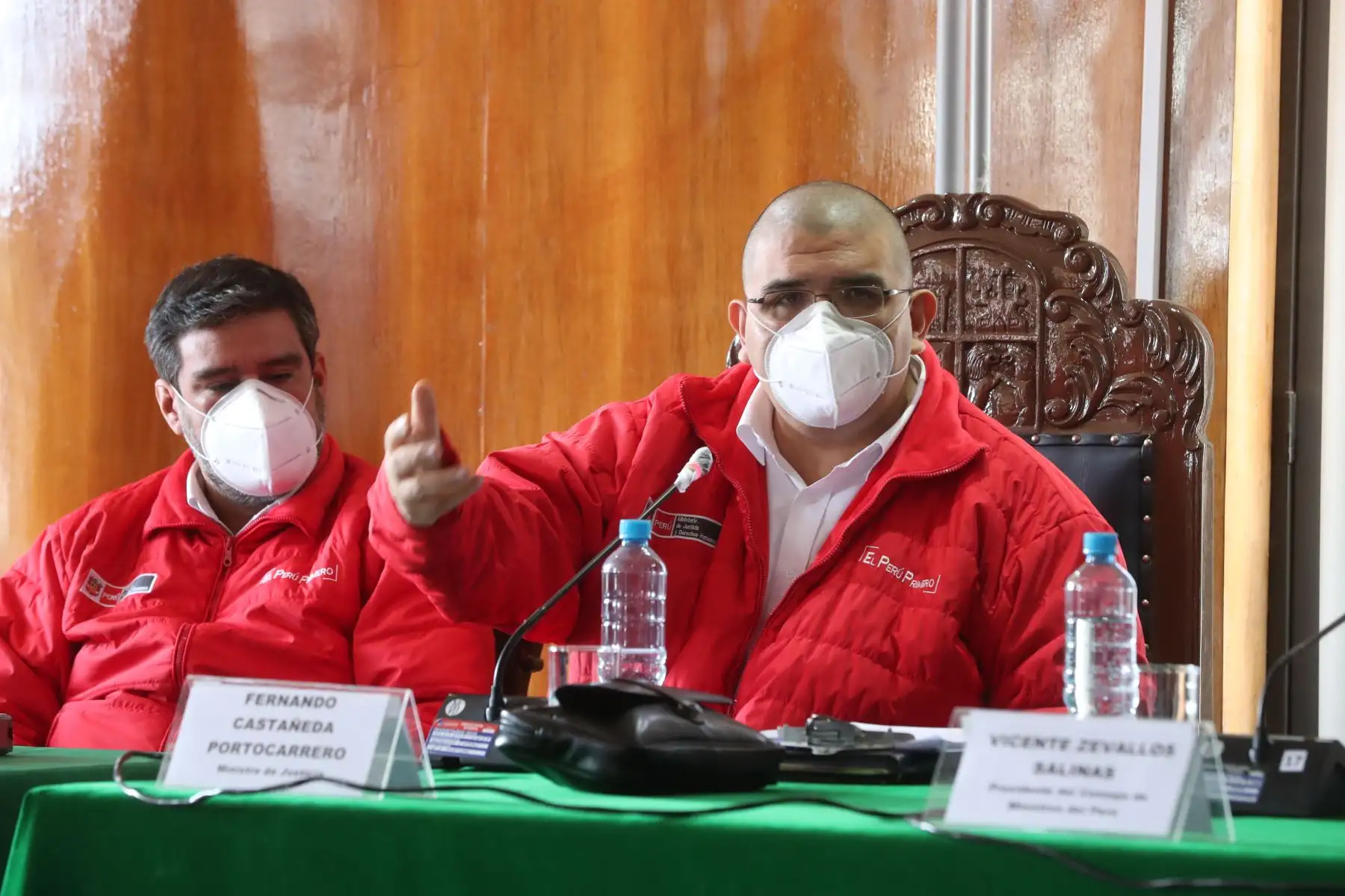 Jefe del Gabinete, Vicente Zeballos, articula acciones para la reanudación de actividades económicas junto a los alcaldes provinciales de Jauja, Concepción y Huancayo; además de los representantes del sector privado como la Cámara de Comercio, la Asociación de PYMES y Caja Municipal. Foto: ANDINA/PCM