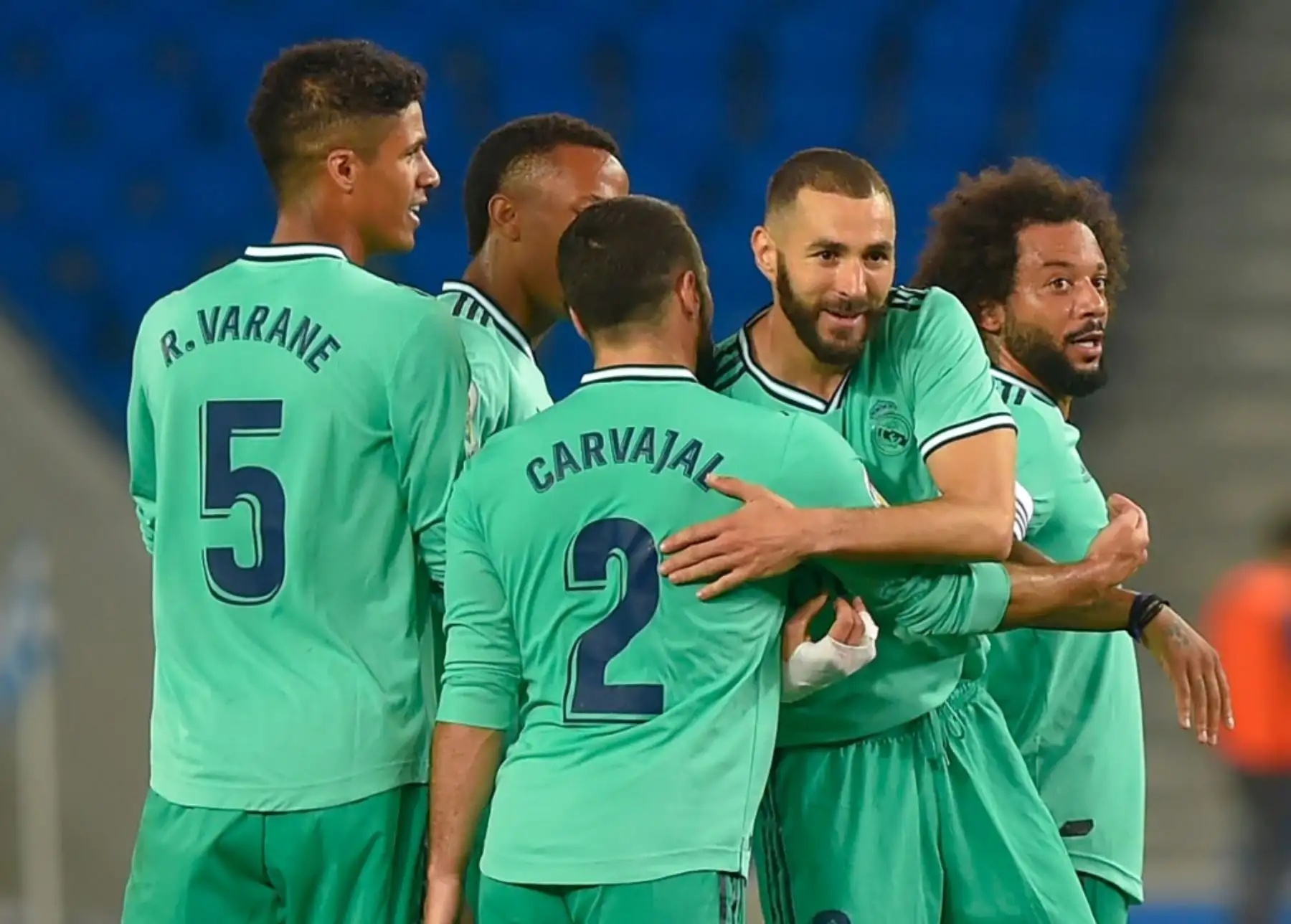 Real Madrid tuvo que sufrir en San Sebastián nuevamente ante la Real Sociedad para hacerse con el liderato de la liga