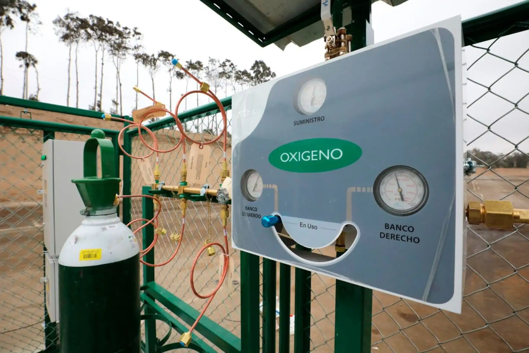 Autoridades regionales de Lima anuncian instalación de isotanques de oxígeno en hospitales de la región para garantizar atención de pacientes con coronavirus. ANDINA/Difusión