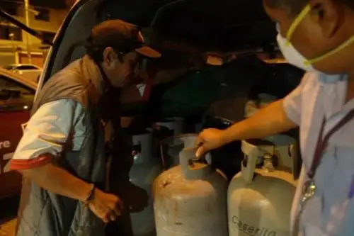 Agentes municipales clausuraron el local e impusieron la multa respectiva por poner en peligro, tanto la salud como la seguridad de los vecinos. ANDINA/Municipalidad de Pueblo Libre