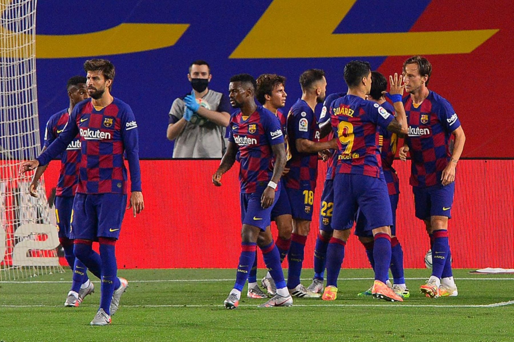 Barcelona ganó 1-0 en su campo al athletic de Bilbao (10º) este martes para recuperar provisionalmente el liderato en la 31ª jornada liguera