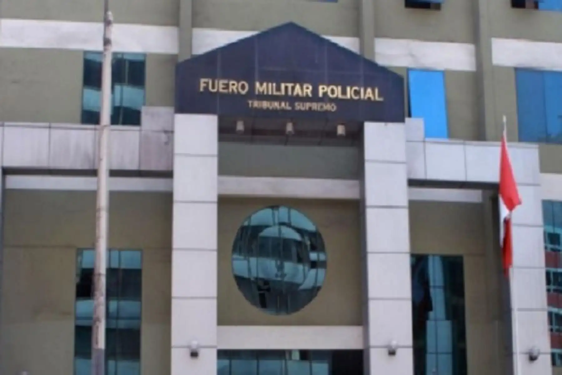 Efectivos son investigados por los delitos de desobediencia, abandono de puesto de vigilancia y violación de consigna.