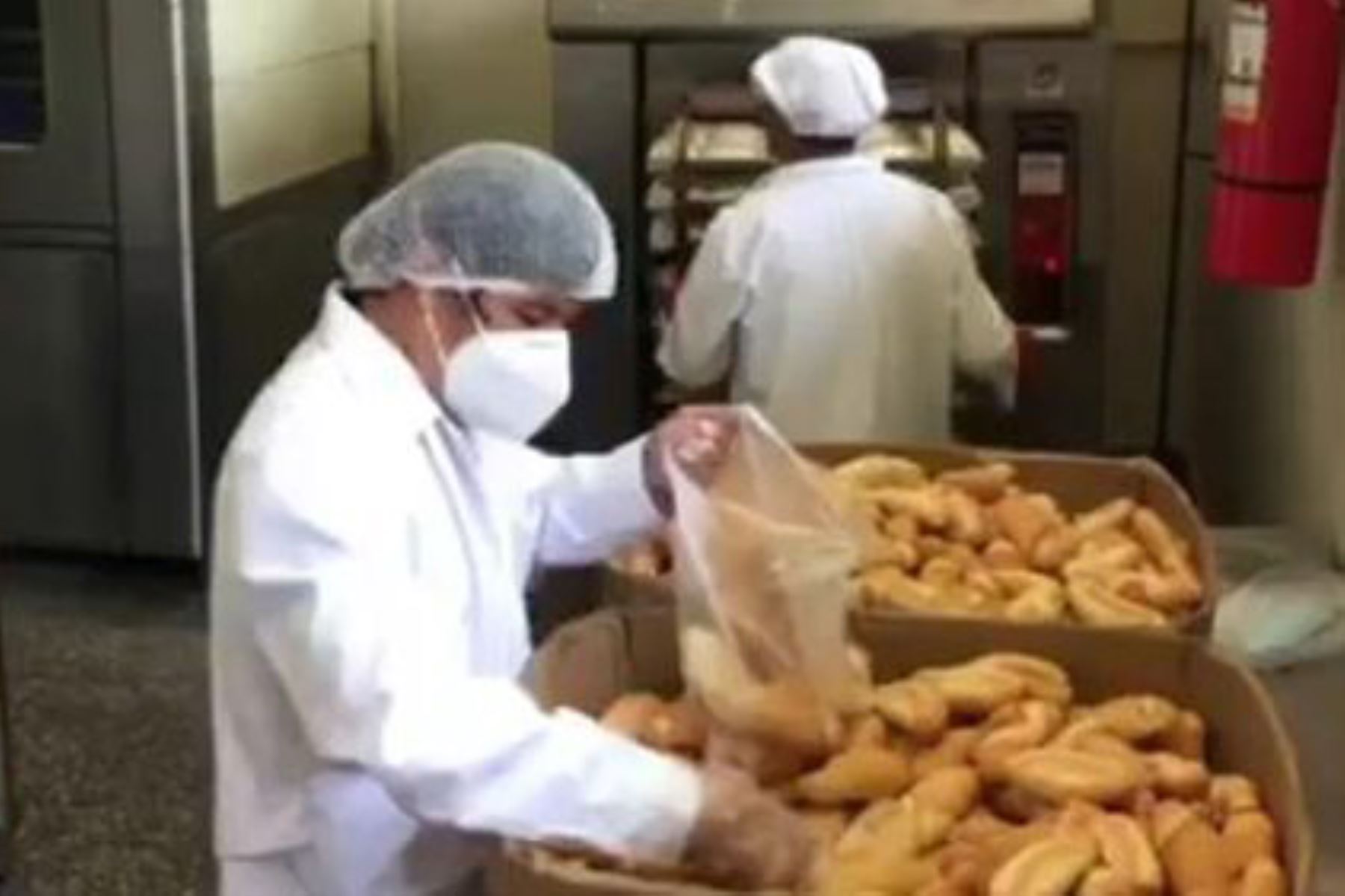 La Facultad de Ingeniería Química e Industrias Alimentarias de la UNPRG de Lambayeque elabora a diario unos 4,000 panes. Foto: ANDINA/Difusión