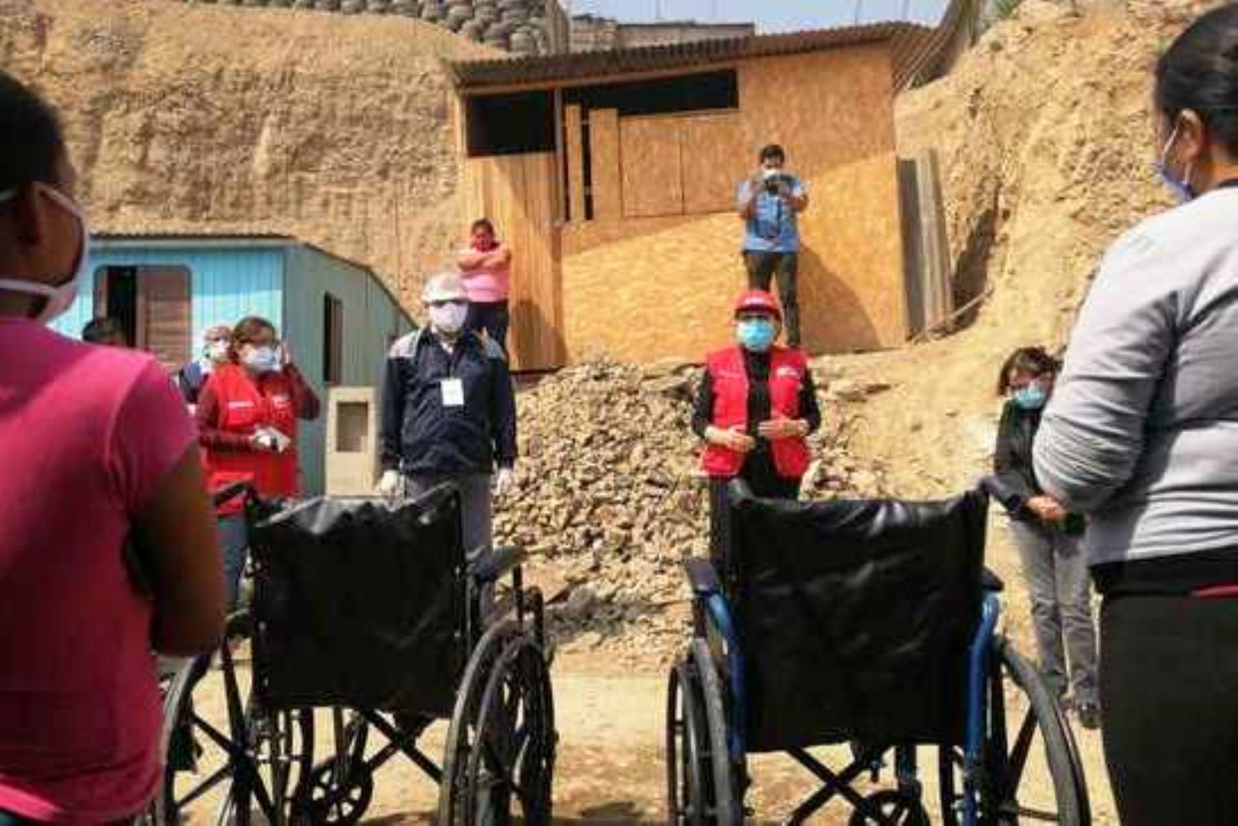 Mimp entrega sillas de ruedas a niños con discapacidad severa en Jicamarca. Foto: ANDINA/difusión.