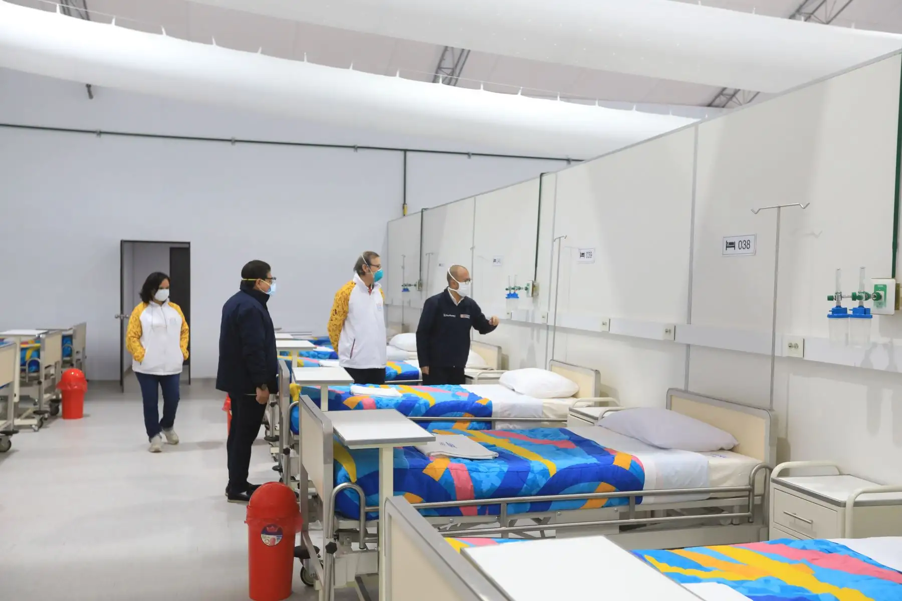 El Ministro de Salud Victor Zamora inauguró Centro de Atención y Aislamiento para pacientes Covid-19 en el Hospital Sergio Bernales en  Collique. Foto:ANDINA/Minsa