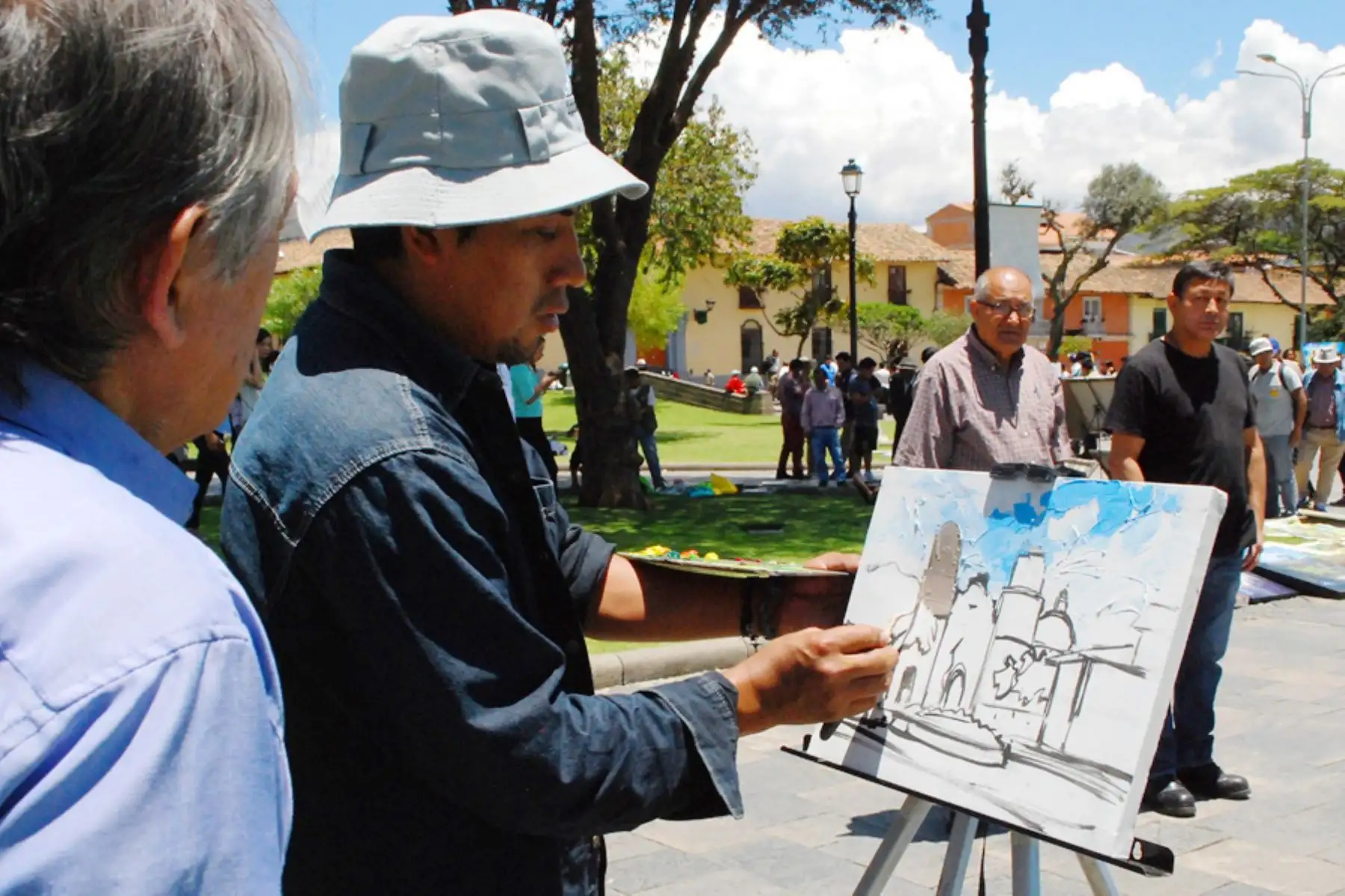 Artistas cajamarquinos plantean propuesta de reactivación económica ante el concejo provincial. Foto: ANDINA/Difusión
