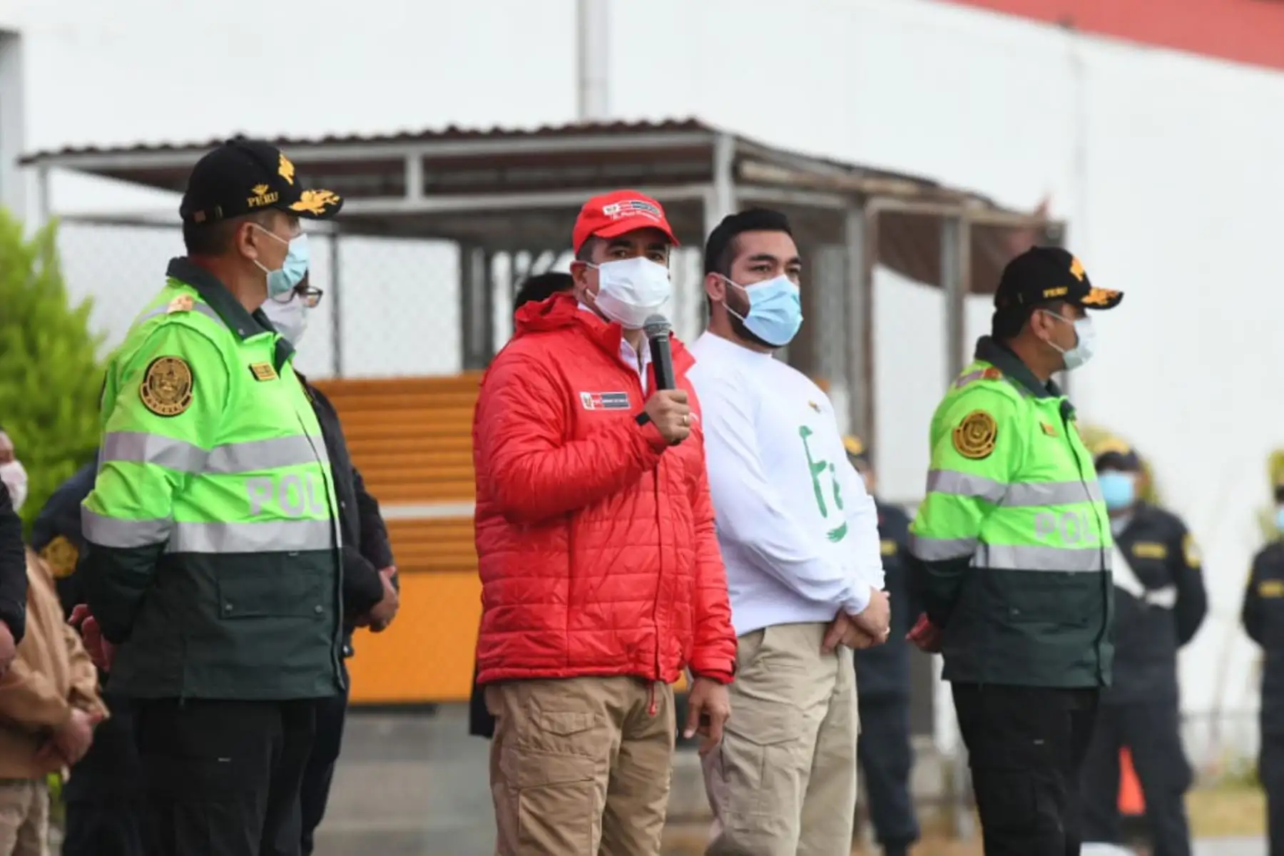 Ministro del Interior, Gastón Rodríguez, preside la presentación del plan de operaciones “Fortaleza 2020” de la Policía nacional para fortalecer la seguridad ciudadana en la fase de reactivación económica a nivel nacional. Foto:@MininterPeru.