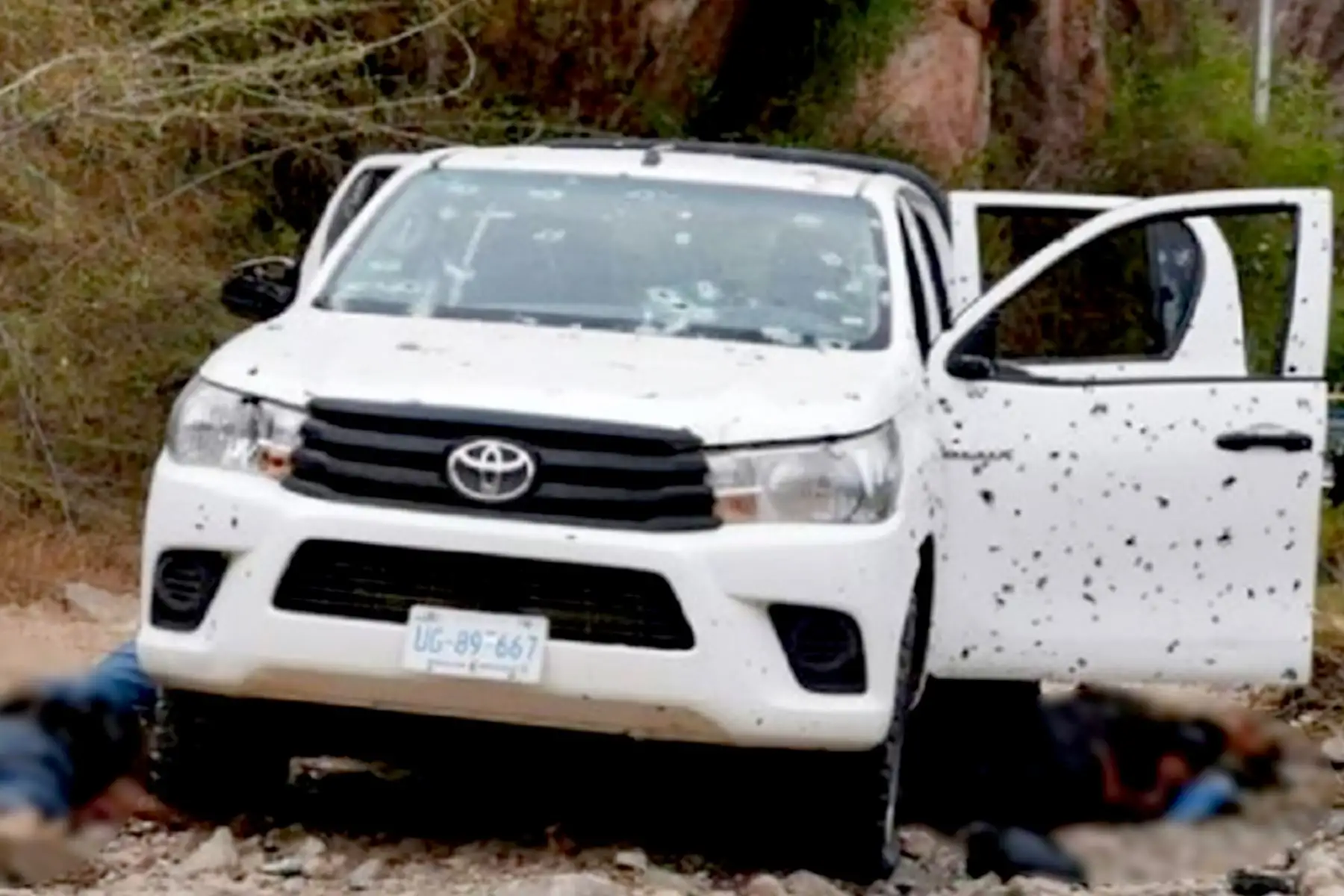 Las autoridades ubicaron cientos de casquillos y cartuchos para distintos tipos de arma, calibre nueve milímetros, 45 y 38, también de fusil R15 y de AK-47 y de escopeta. Foto: Internet/Difusión