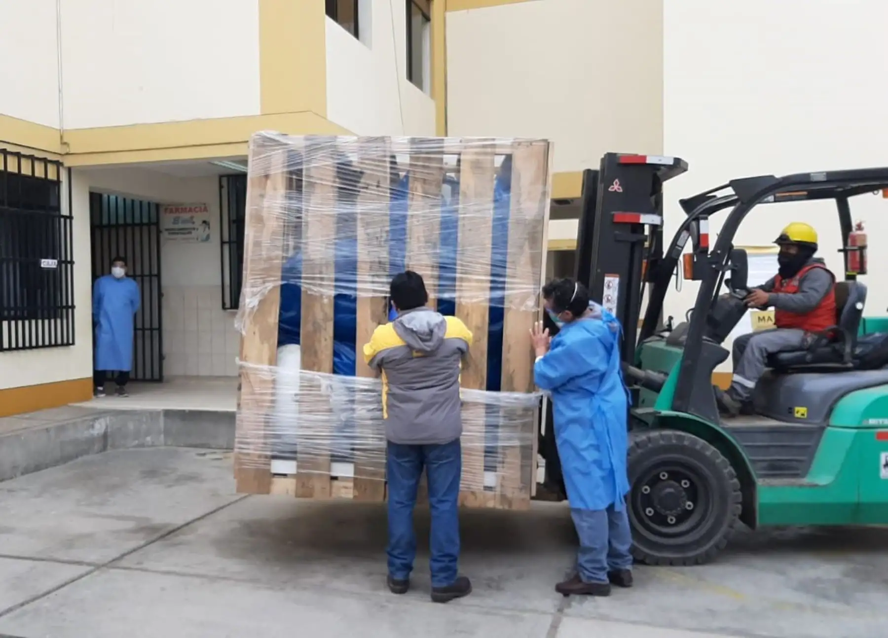 Minera equipa el Hospital de Laredo, ubicado en la provincia de Trujillo, con una nueva planta de oxígeno medicinal para atender a pacientes covid-19. ANDINA/Difusión