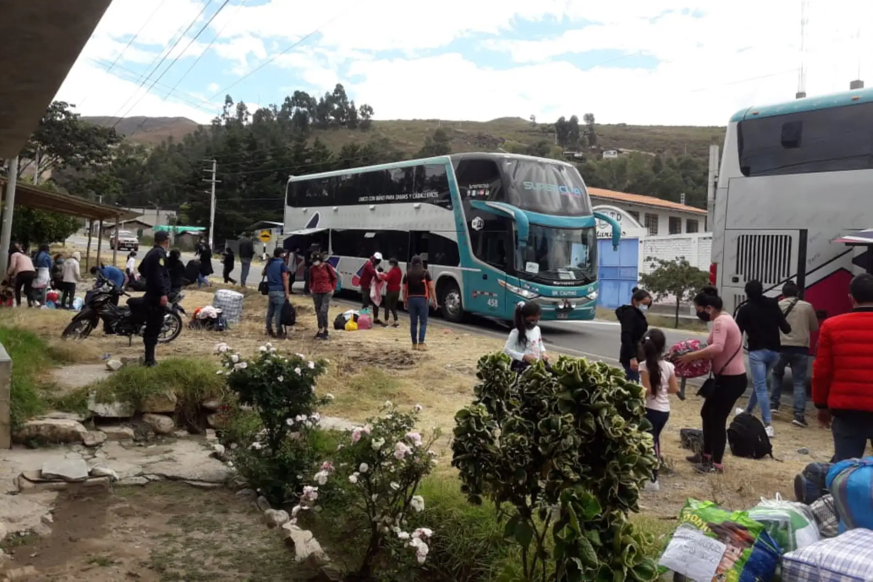 Alrededor de 66 connacionales llegaron a Cajamarca desde Lima en el marco de los traslados humanitarios dispuestos por PCM. Se realizaron los protocolos de bioseguridad. Foto: ANDINA/Indeci