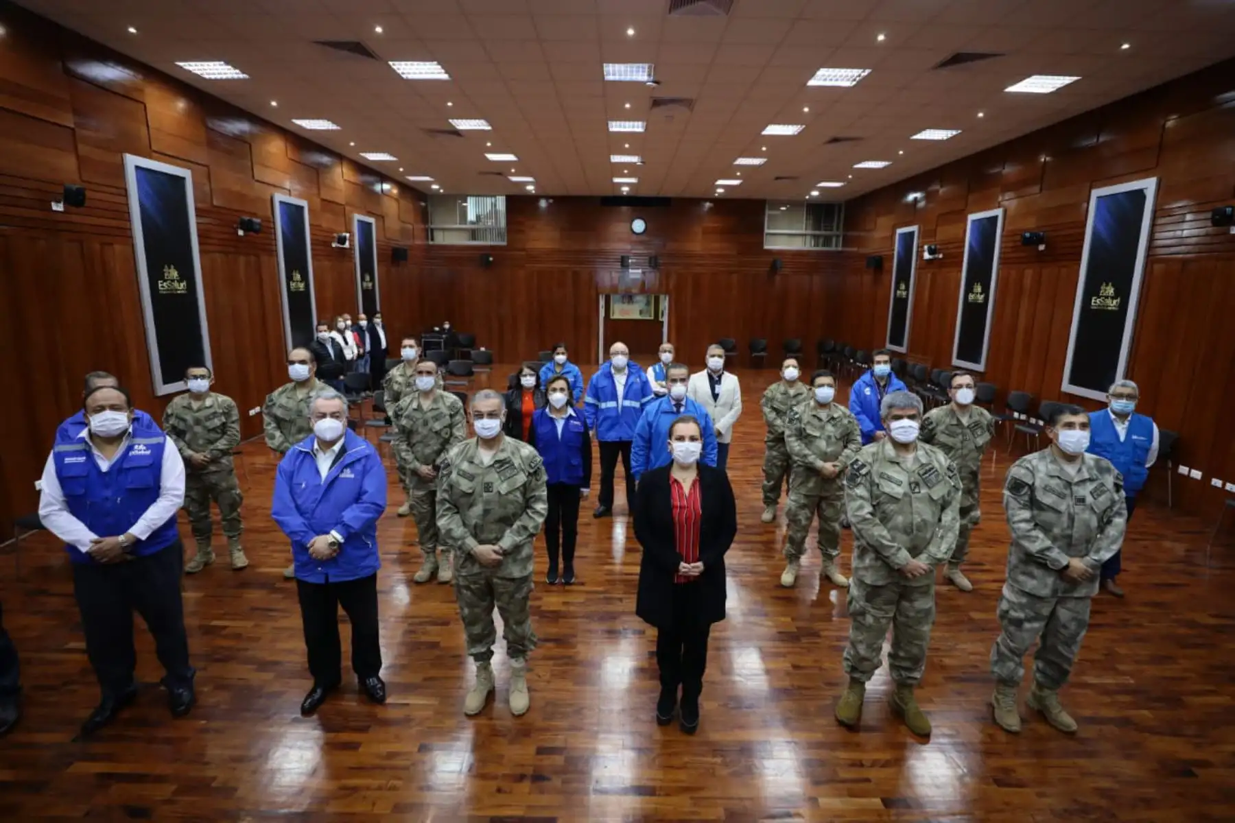 EsSalud y Ministerio de Defensa firman Convenio de Intercambio Prestacional con el fin de facilitar acceso a atención oportuna y de calidad para 120