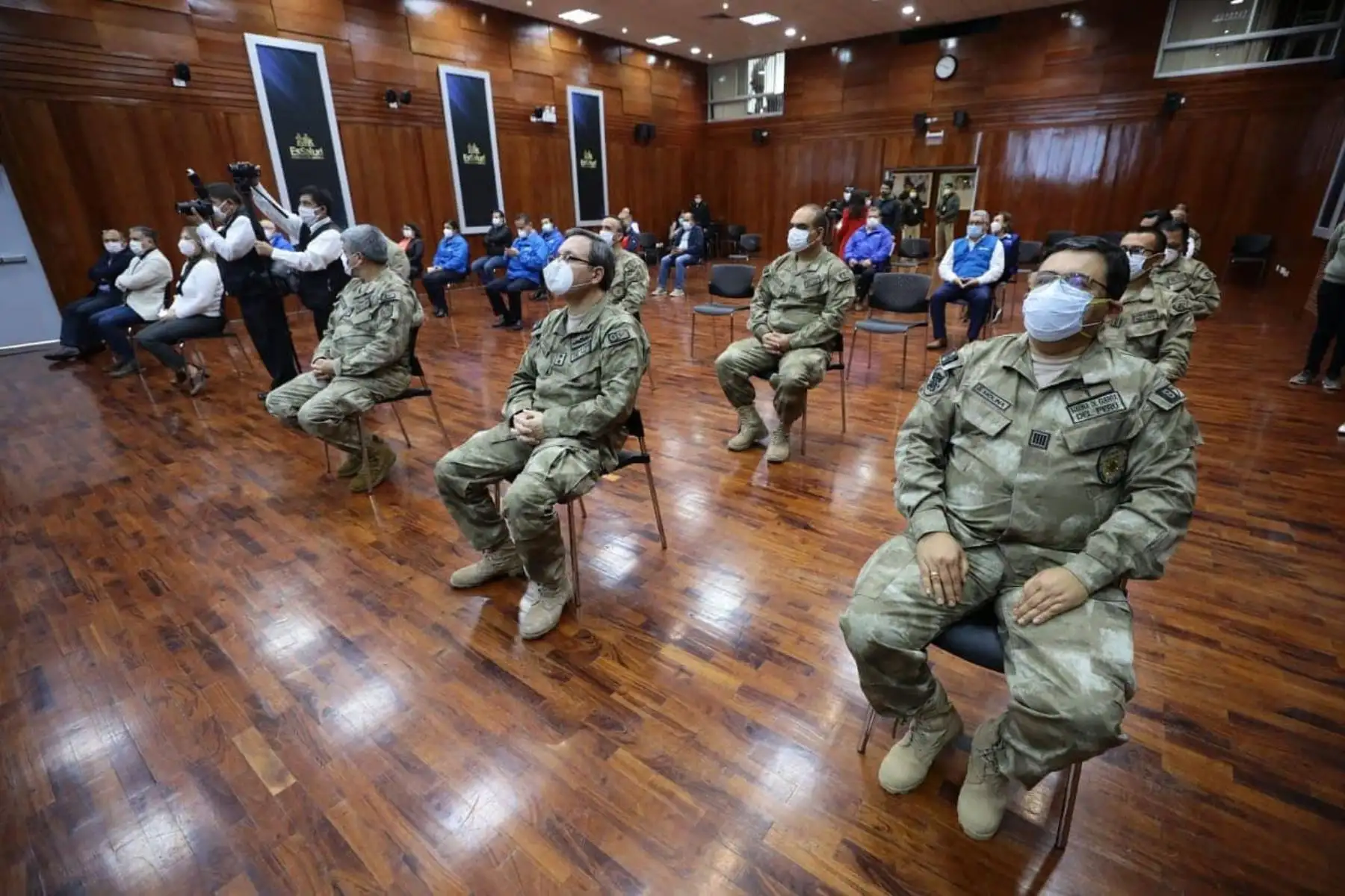 EsSalud y Ministerio de Defensa firman Convenio de Intercambio Prestacional con el fin de facilitar acceso a atención oportuna y de calidad para 120