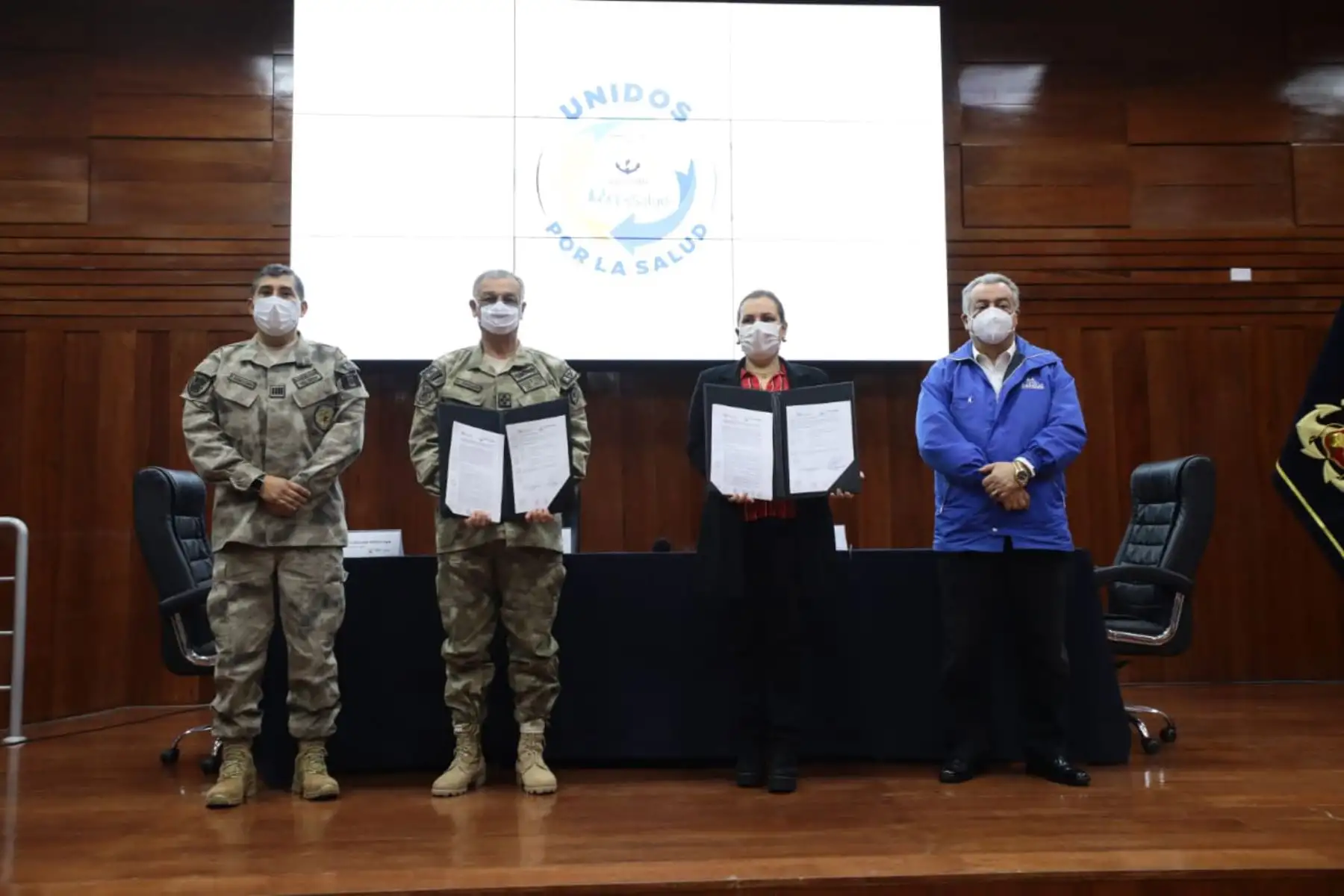 EsSalud y Ministerio de Defensa firman Convenio de Intercambio Prestacional con el fin de facilitar acceso a atención oportuna y de calidad para 120