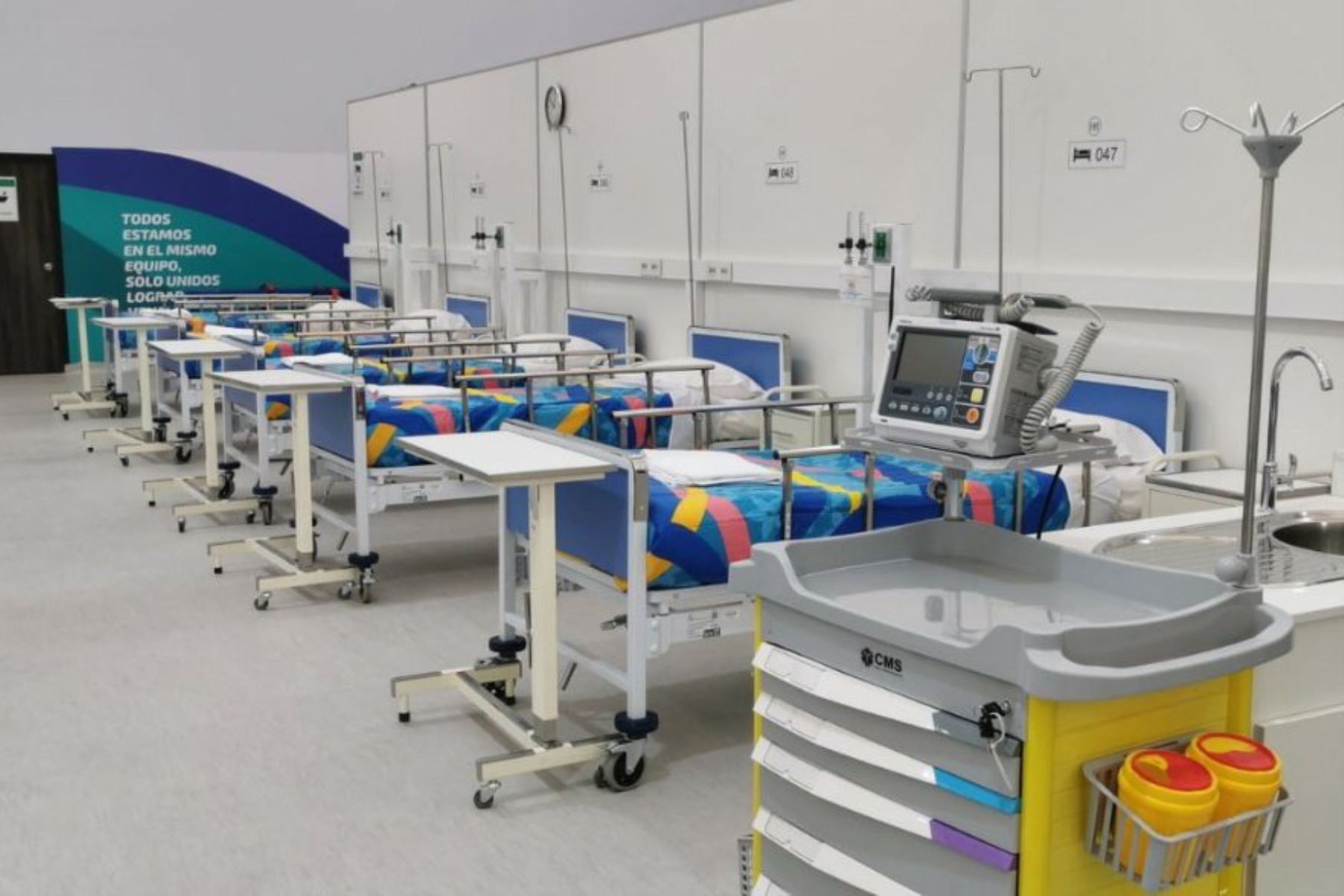 El presidente del Consejo de Ministros, Walter Martos, anunció hoy que el número de camas de las Unidades de Cuidados Intensivos (UCI) de los hospitales, que actualmente totaliza 1,600 a escala nacional, sumarán 3,000 para el 28 de julio de 2021. ANDINA/Difusión