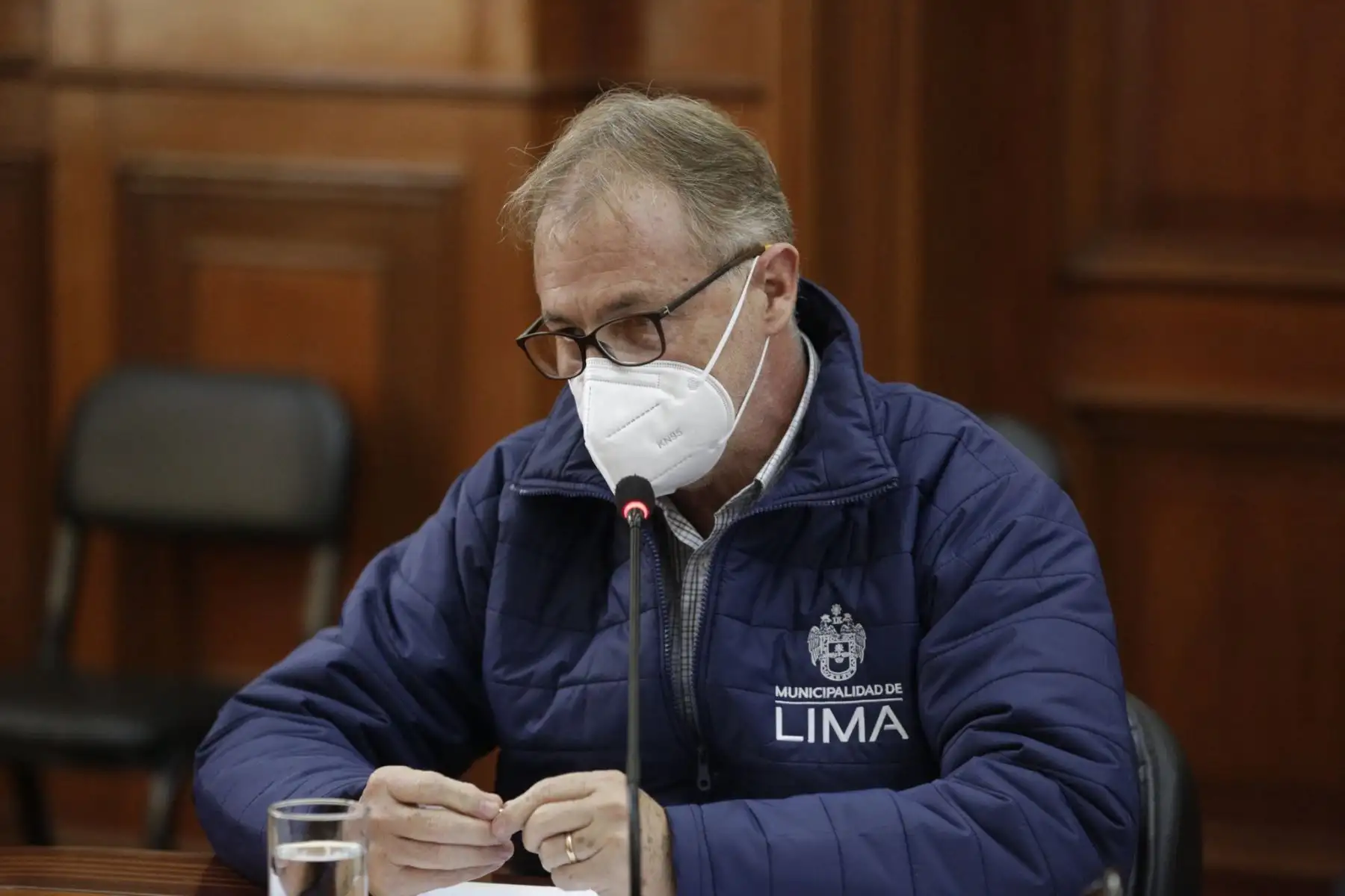 Titular de la PCM, Vicente Zeballos  se reúne con el alcalde de la Municipalidad Metropolitana de Lima, Jorge Muñoz  para establecer medidas que permitan mitigar el impacto del covid -19 en el servicio que brindan el Metropolitano y los corredores complementarios.
Foto: PCM Titular de la PCM, Vicente Zeballos  se reúne con el alcalde de la Municipalidad Metropolitana de Lima, Jorge Muñoz  para establecer medidas que permitan mitigar el impacto del covid -19 en el servicio que brindan el Metropolitano y los corredores complementarios.
Foto: PCM