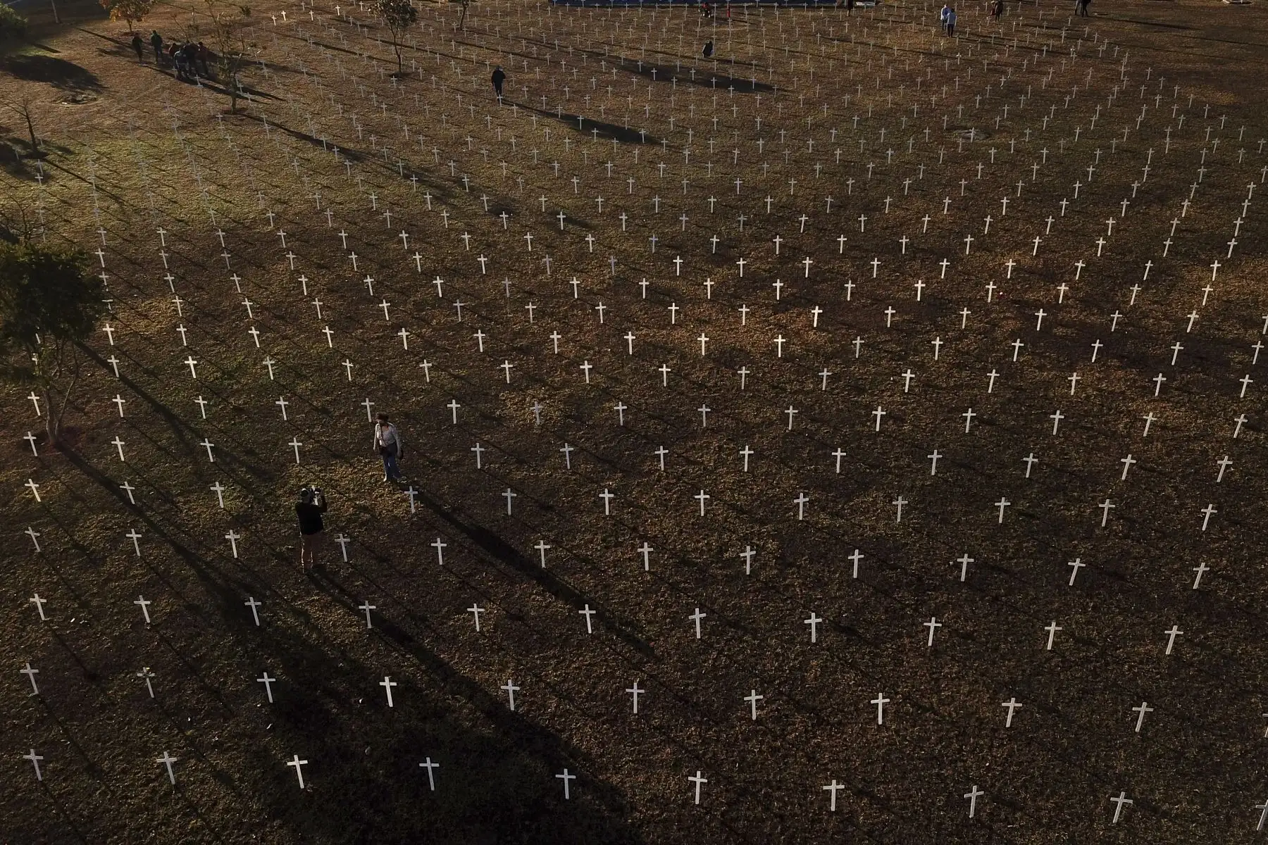 Brasil es el segundo país del mundo con más casos registrados y más muertes causadas por la covid-19, apenas por detrás de Estados Unidos. Foto: AFP