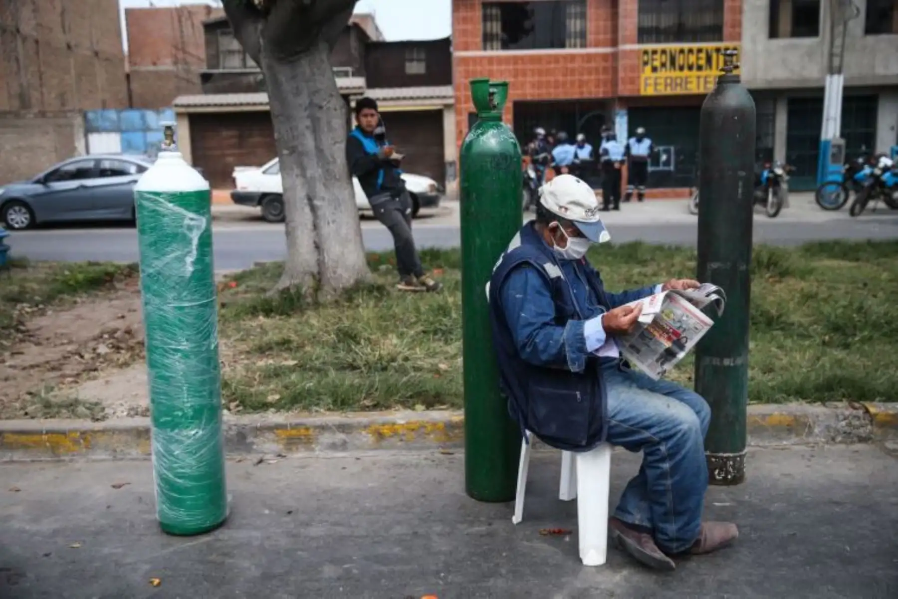 Investigadores peruanos están desarrollando un equipo concentrador y suministrador de oxígeno medicinal autosustentable.