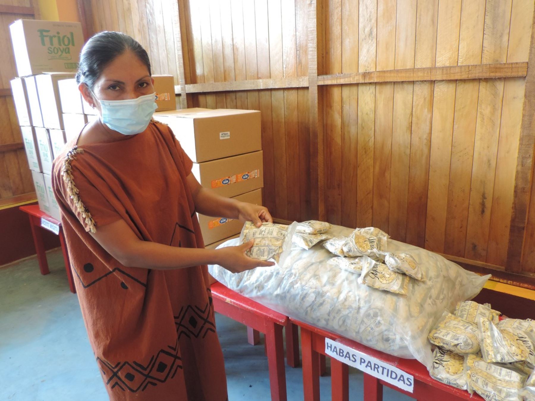Ministerio de Cultura garantiza la entrega de alimentos a localidades indígenas amazónicas del Vraem en el marco de la emergencia sanitaria decretada para frenar el avance del coronavirus. ANDINA/Difusión