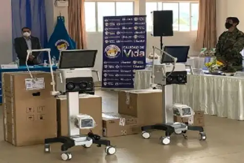 Coronavirus: ministro del Interior entregó en Pasco ventiladores mecánicos