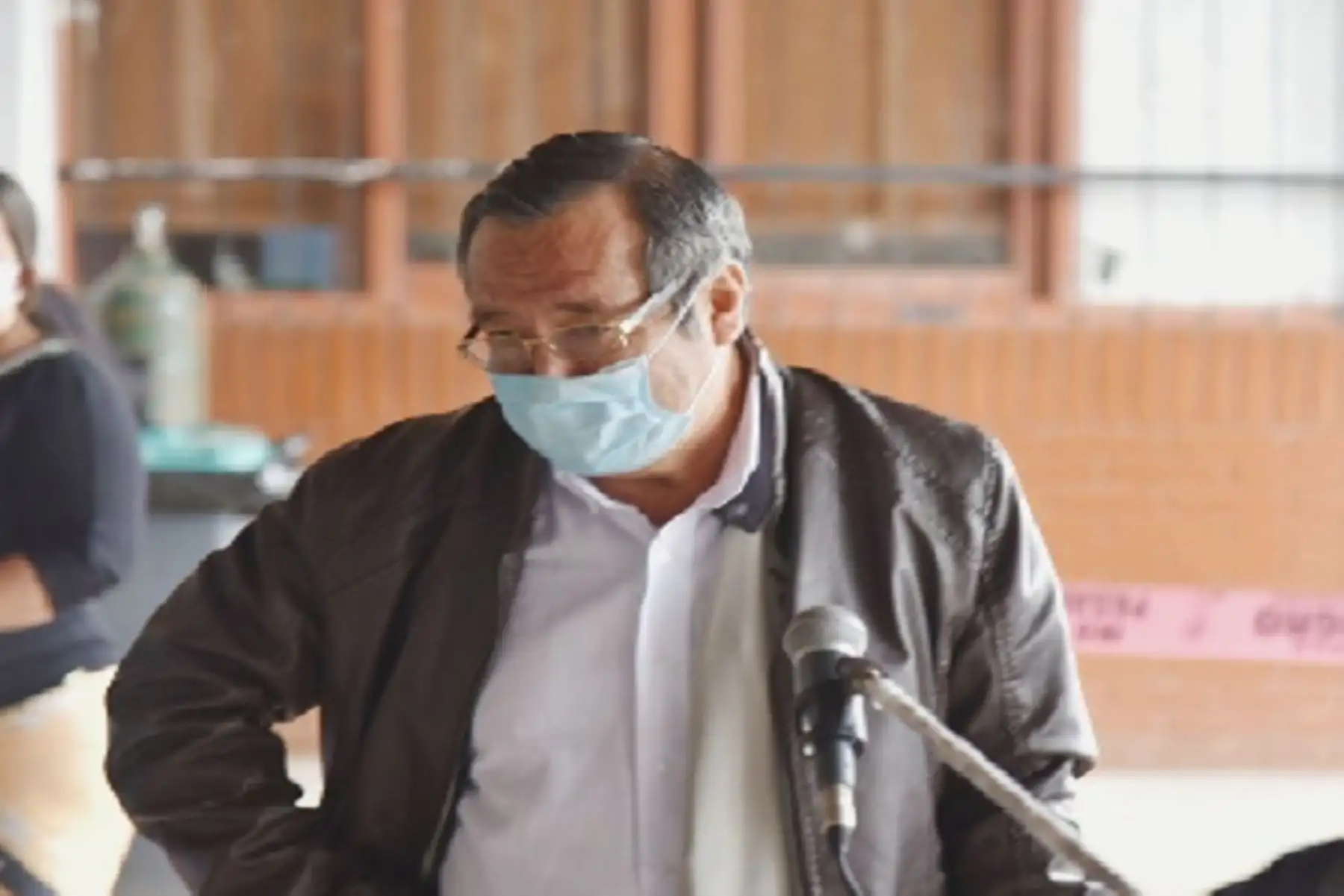 El gobernador de Madre de Dios, Luis Hidalgo, informó que anteriormente se había hecho dos pruebas rápidas y una molecular que salieron negativas.