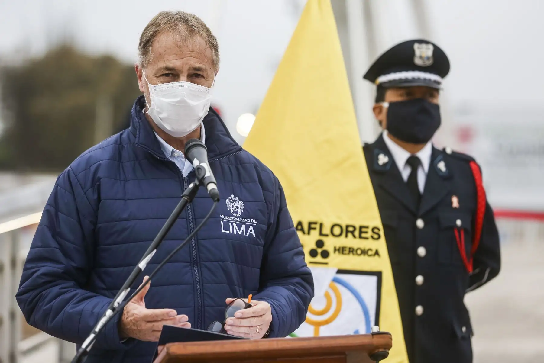 El alcalde de Lima, Jorge Muñoz, participó esta mañana en la inauguración del nuevo Puente de la Amistad, que favorecerá la conectividad entre los malecones de Miraflores y San Isidro. Foto: ANDINA/Municipalidad de Lima