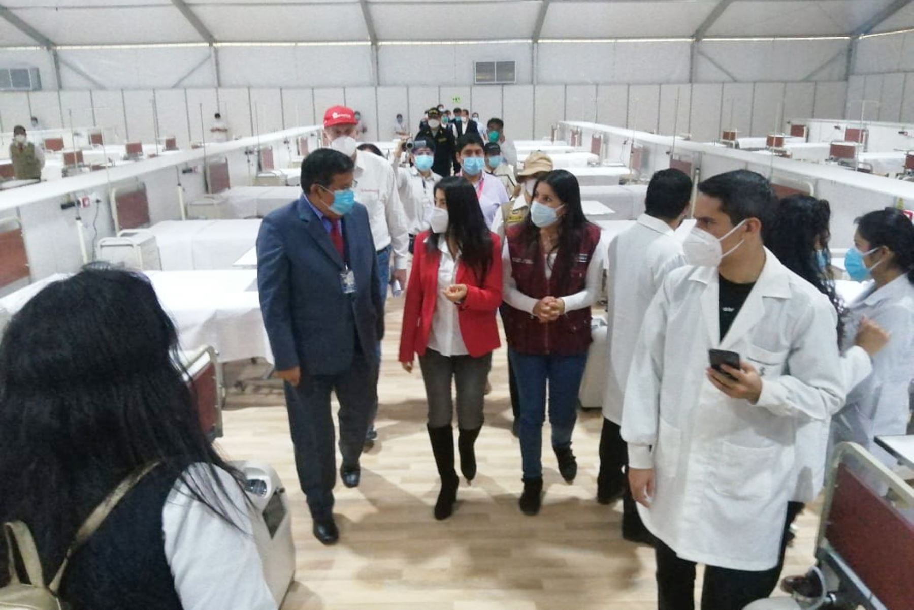 La ARCC entregó hospital temporal en Áncash, construido en 3,000 metros cuadrados del estadio Rosas Pampa. para atender pacientes COVID-19 en Áncash. Foto: Difusión