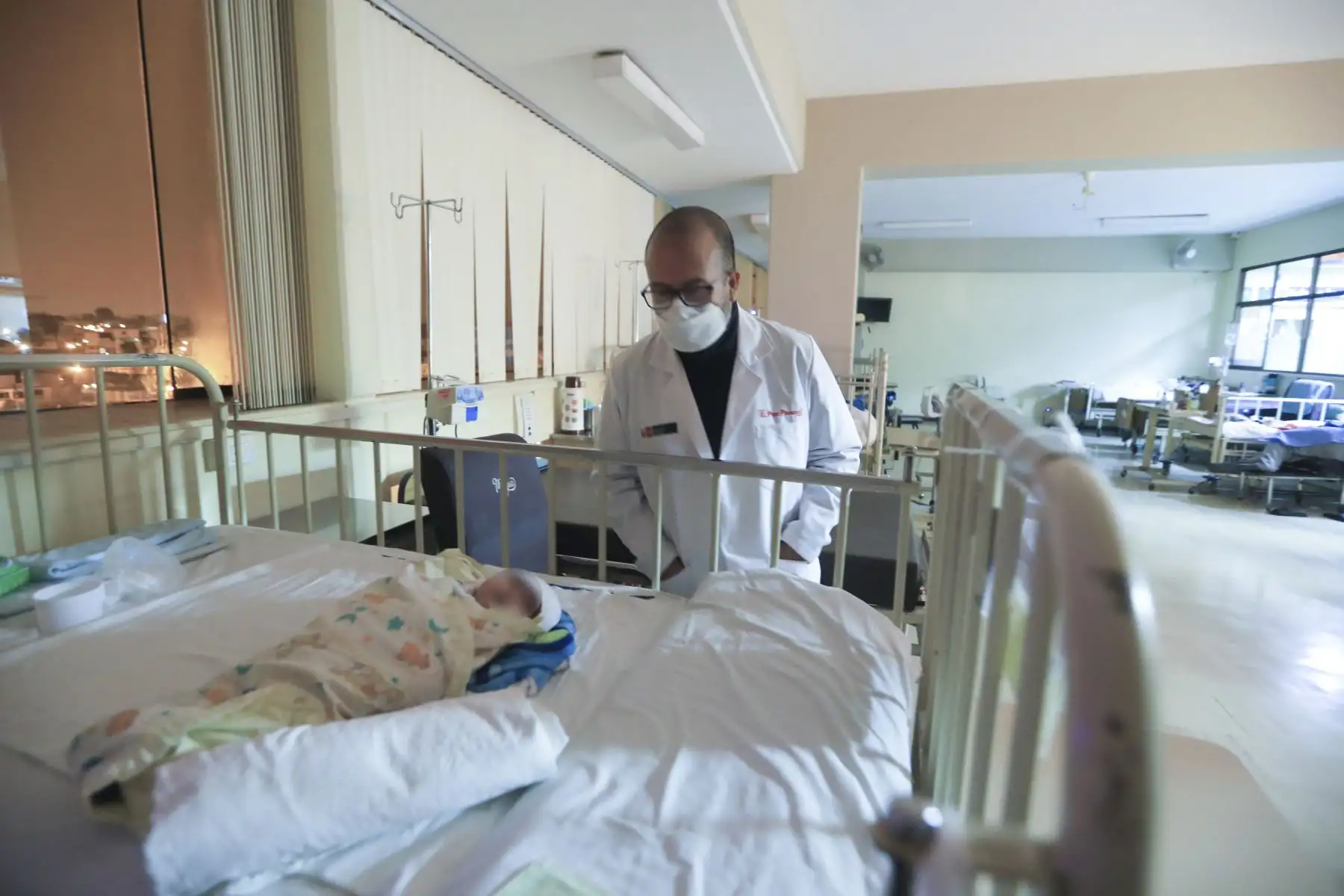 El ministro de Salud Víctor Zamora visitó  el Instituto Nacional de Enfermedades Neoplásicas, en el marco del Operativo Protección, iniciativa que busca garantizar la atención de calidad a pacientes covid-19.Foto:ANDINA/Minsa