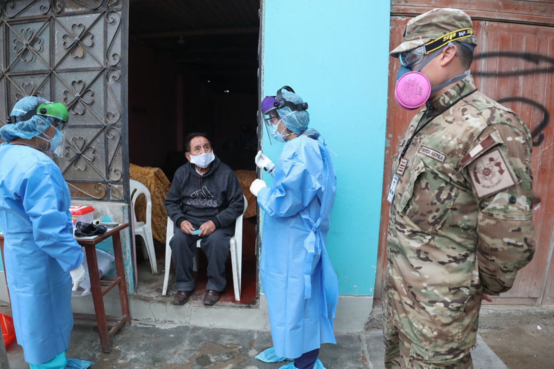 La operación Tayta ha intervenido en las zonas de mayor riesgo de contagio del covid-19 en Lima y regiones. Foto: ANDINA/Difusión