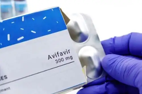 El 65 por ciento de pacientes necesitó cuatro días para recuperarse en su totalidad bajo el tratamiento de Avifavir. Foto: Internet