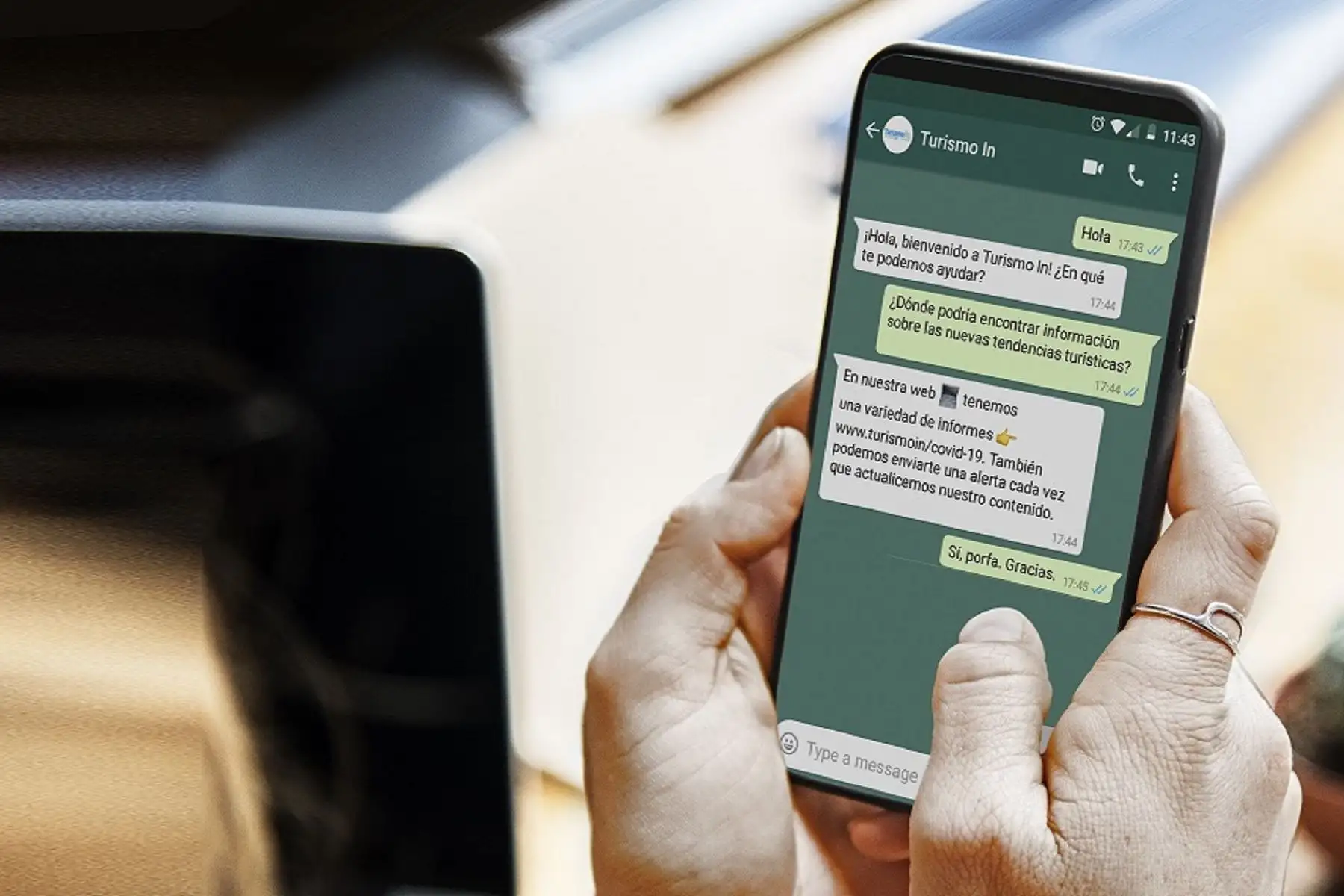 WhatsApp de PromPerú.