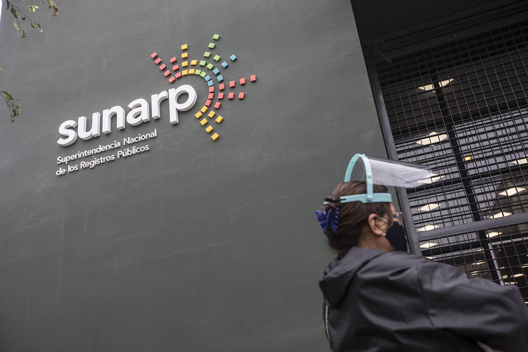Jueces podrán presentar solicitudes de embargo e incautación en línea ante SUNARP