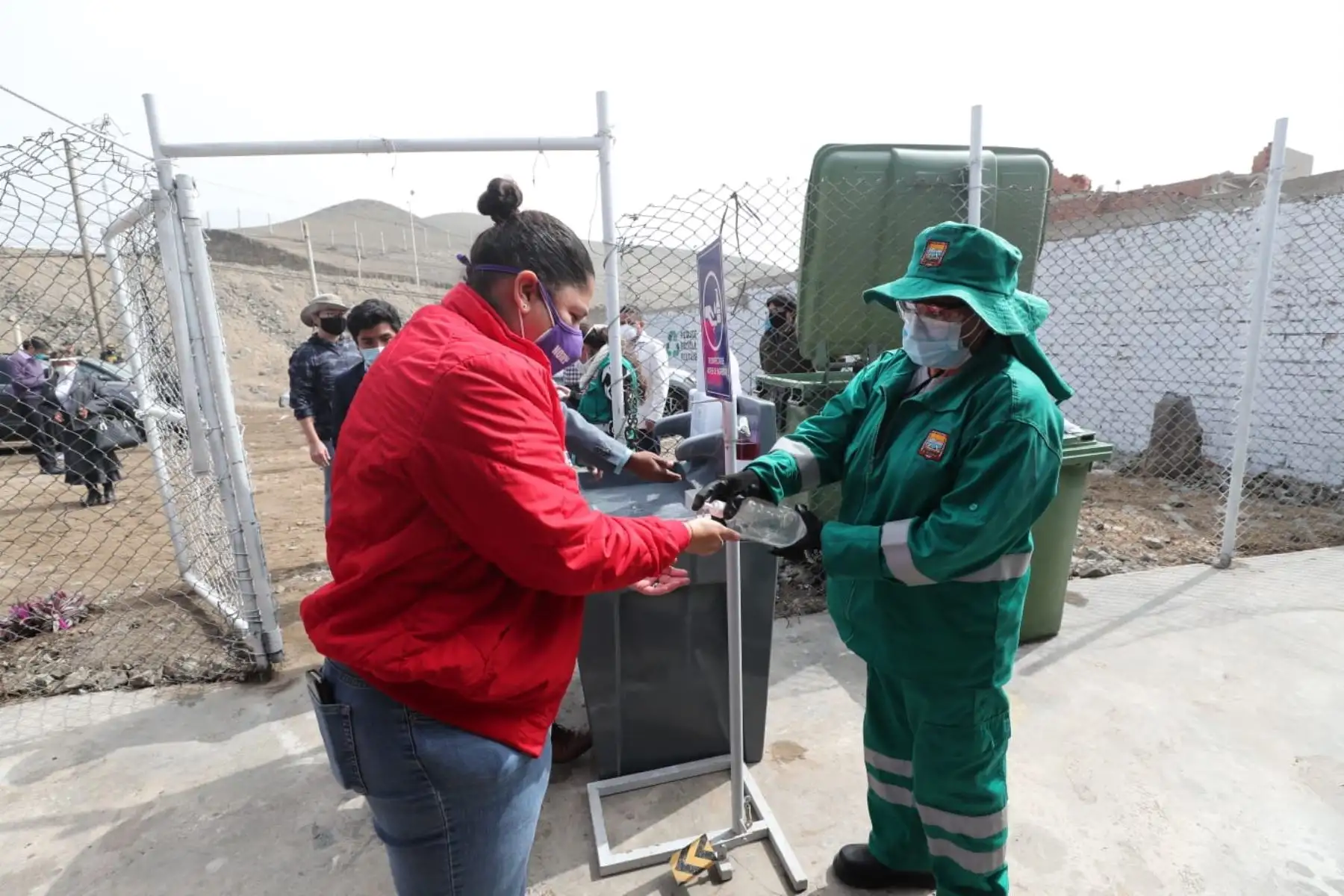 Ministra de Ambiente, Fabiola Muñoz, supervisó planta de reciclaje tras su reinicio en el distrito de Santa Rosa. Foto: ANDINA/Minam