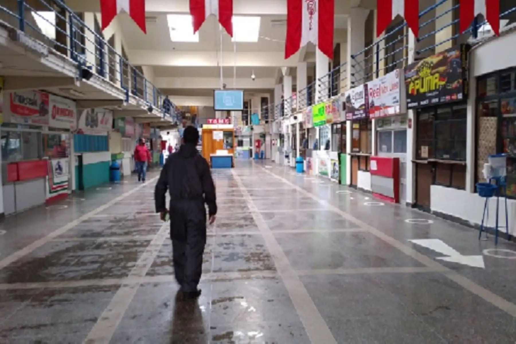 Transporte interprovincial: terminal terrestre de Cusco tendrá aforo para 200 personas. Foto. Percy Hurtado S.