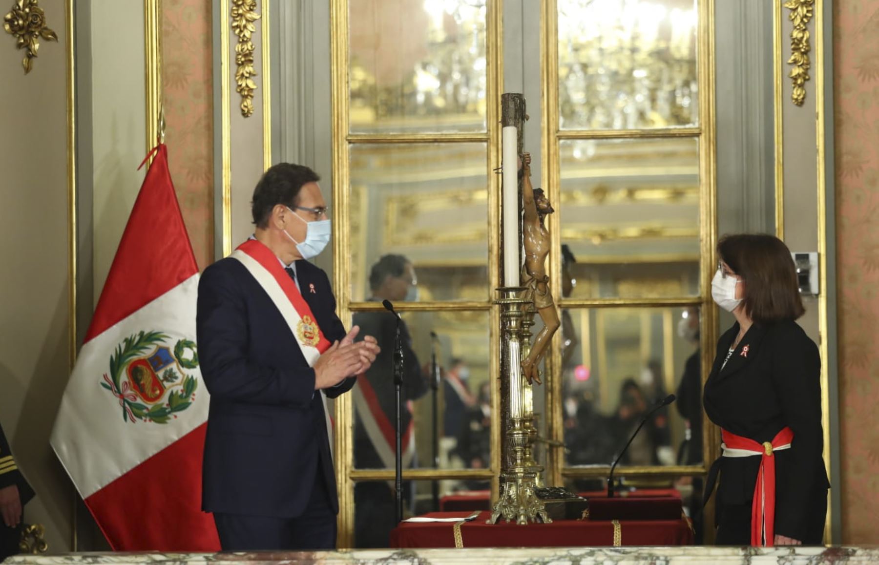 Pilar Mazzetti juró hoy como nueva ministra de Salud ante el presidente Martín Vizcarra, en ceremonia realizada en Palacio de Gobierno