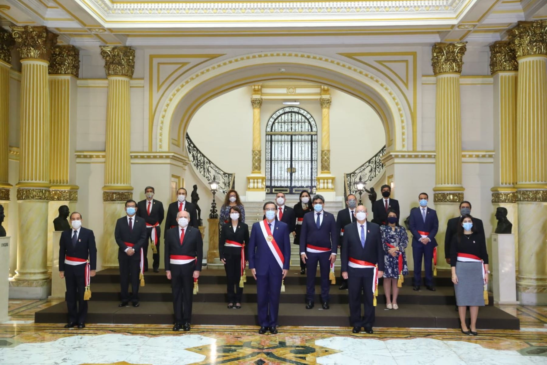 Foto Oficial del nuevo Gabinete Ministerial. Foto: ANDINA/Prensa Presidencia