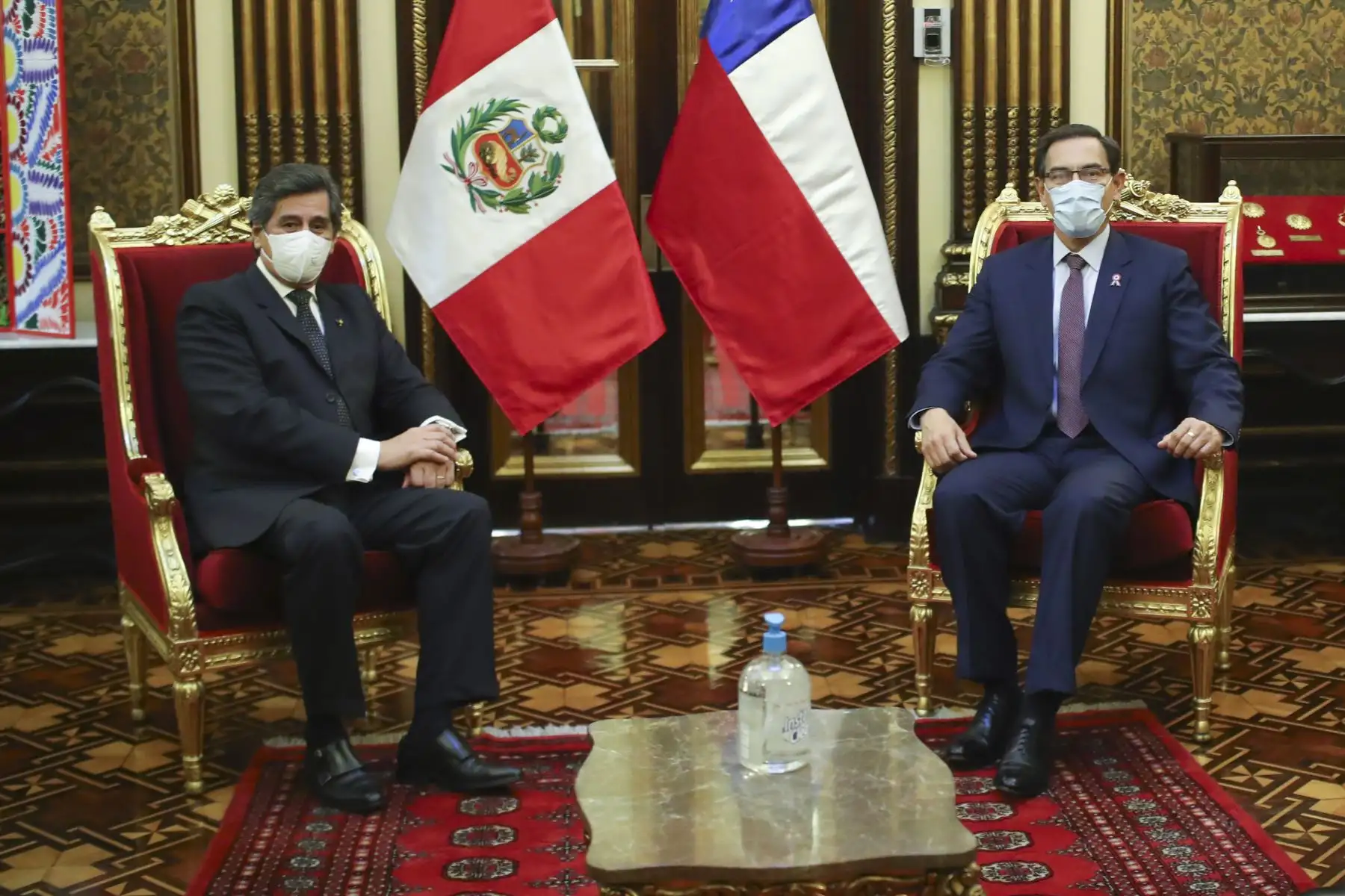 El presidente de la República recibió las cartas credenciales de los embajadores de Chile 
Foto: ANDINA/Prensa Presidencia