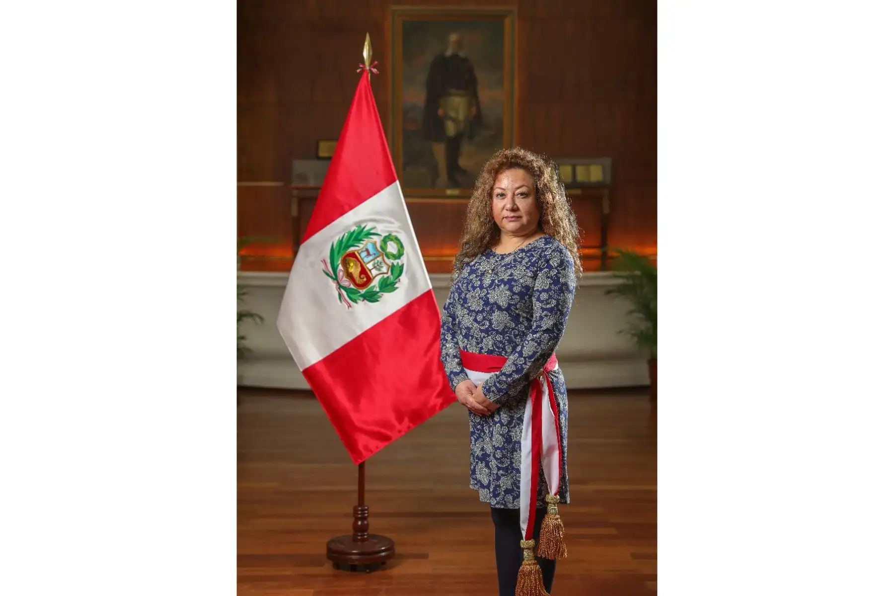 Kirla Echegaray Alfaro, ministra del ambiente. Abogada con estudios concluidos de maestrías en Derecho Civil y Comercial, y Gestión Pública de la Universidad del Pacífico. Cuenta con especialización en Políticas Públicas y Gestión Pública en la PUCP y gerencia en Administración Pública en Esan.
Foto: ANDINA/PCM