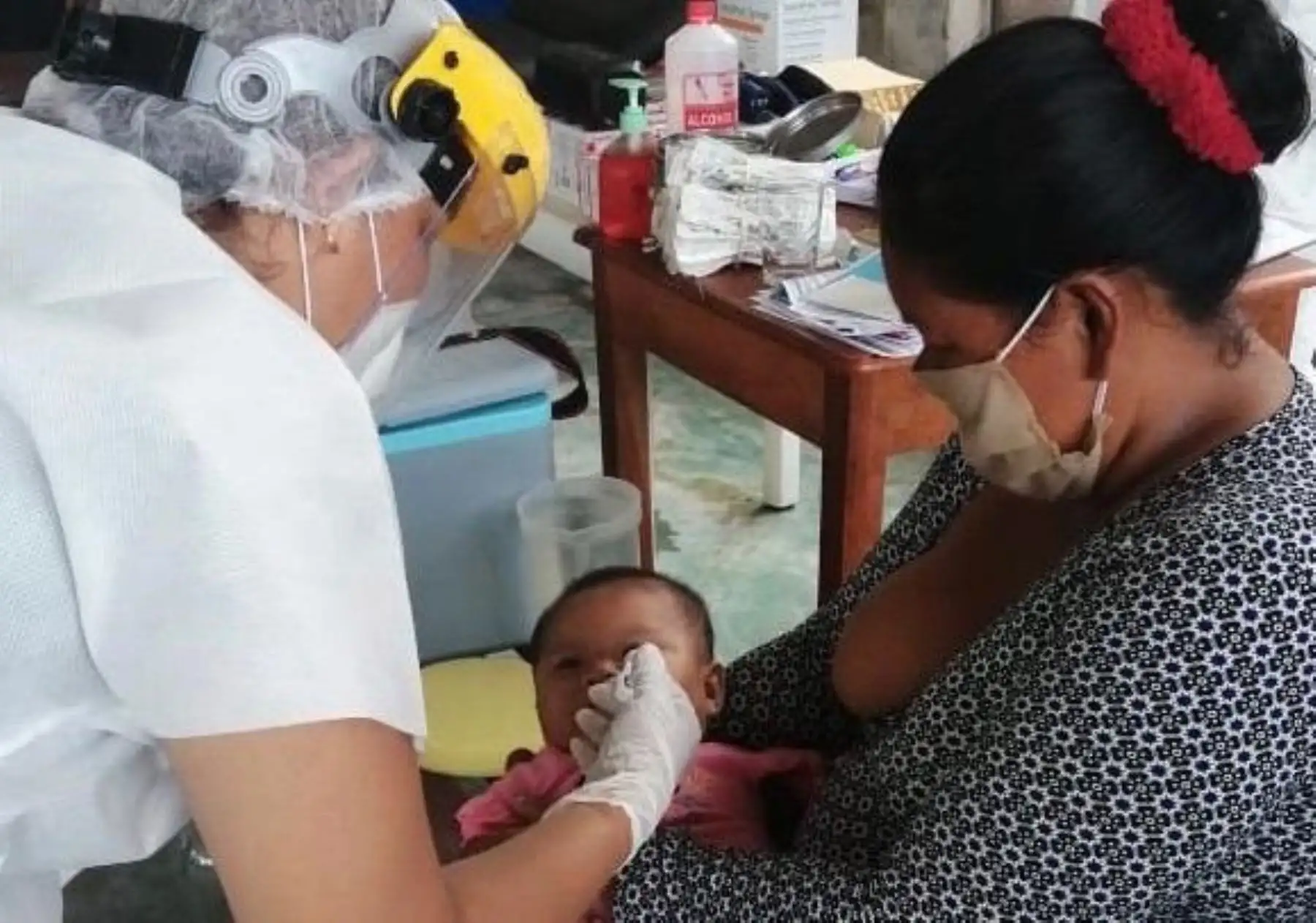 Brigadas del Minsa intensifican campaña en las comunidades indígenas de Loreto para detectar casos de coronavirus y brindar atención integral a la población.