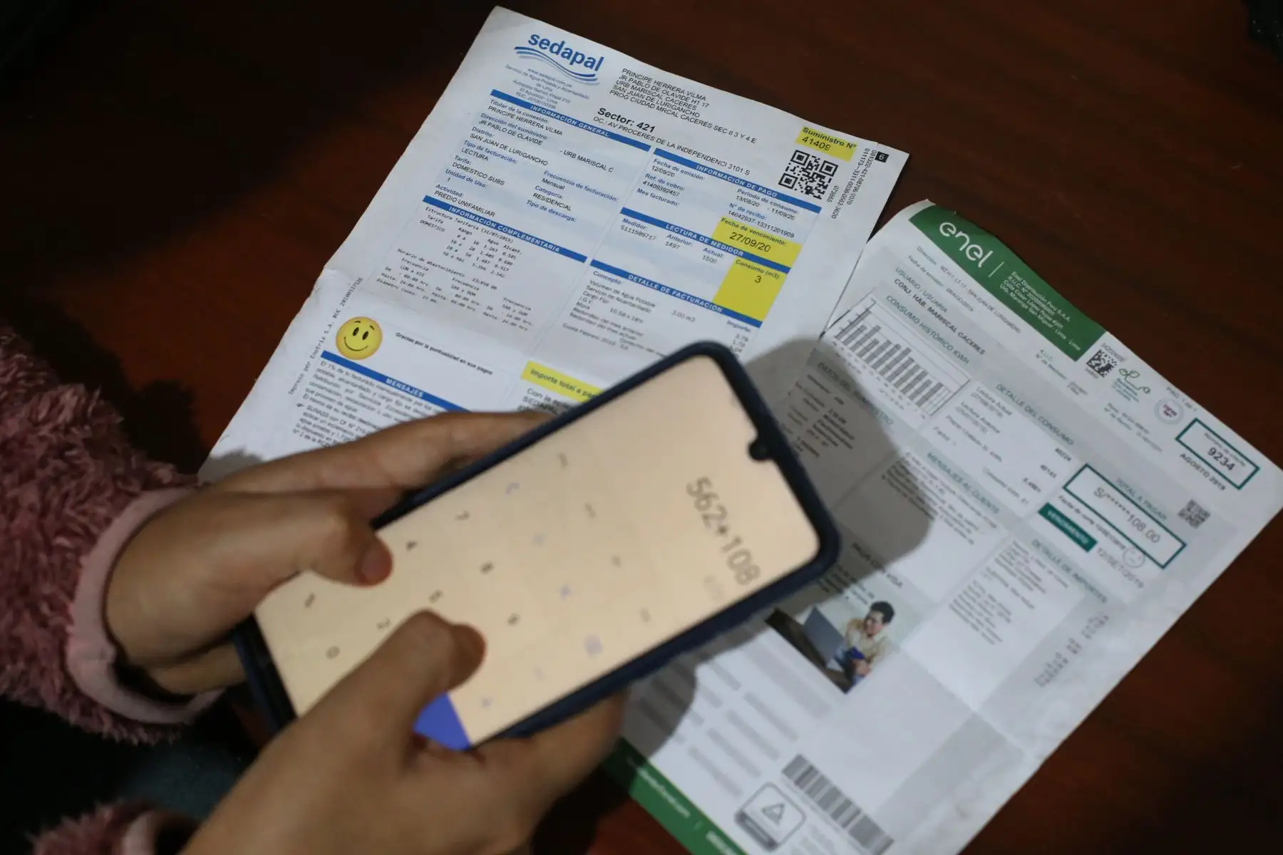 Día de la Tierra: conoce los hábitos que incrementan el costo del recibo de luz