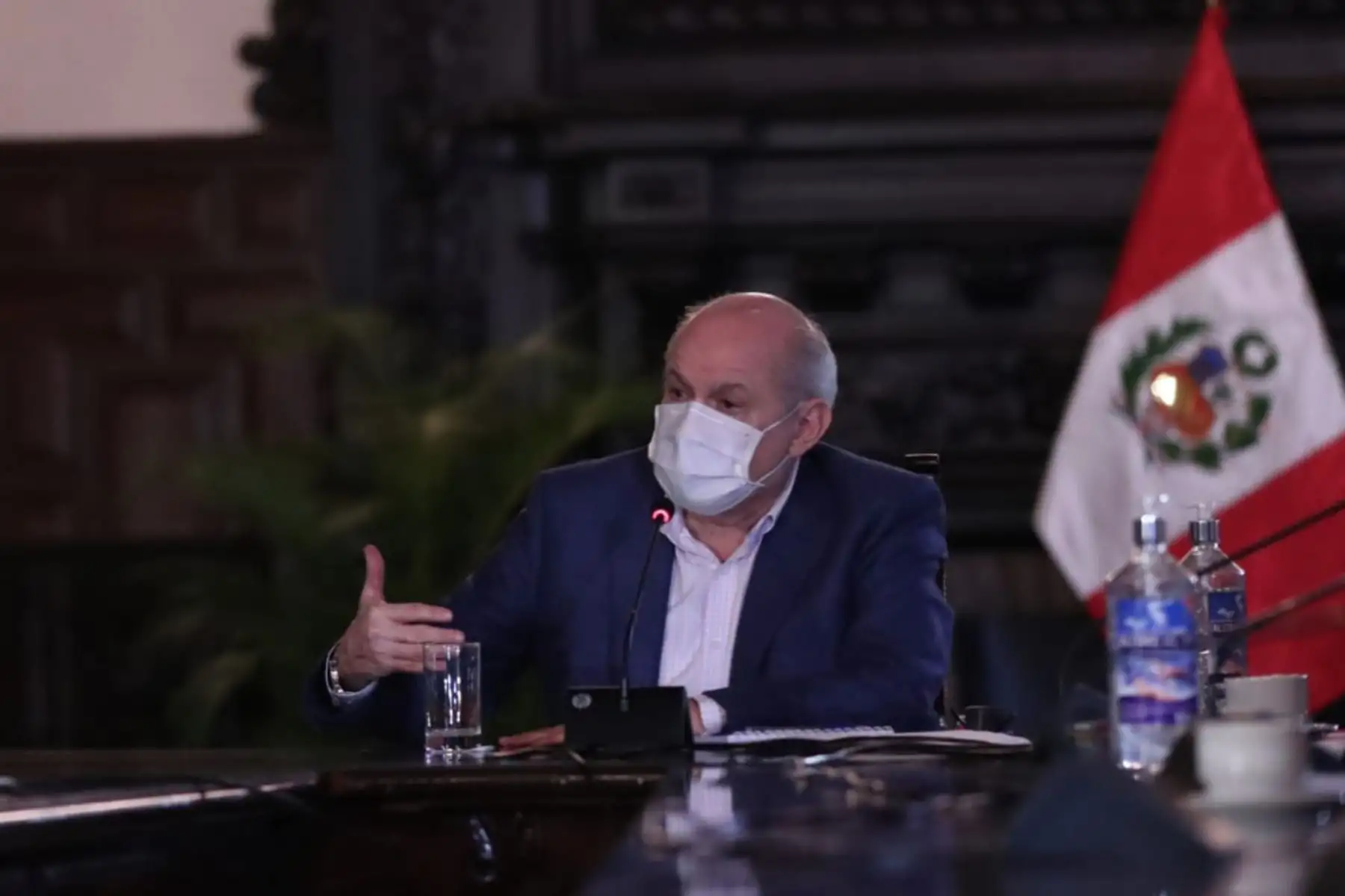 El titular de la PCM,Pedro Cateriano, se reúne con el presidente del Partido Morado, Julio Guzmán, y los congresistas de dicha agrupación Francisco Sagasti, Zenaida Solis, Alberto de Belaunde, Gino Costa, Daniel Olivares, Angélica Palomino y Miguel Gonzales.Foto.ANDINA/PCM El titular de la PCM,Pedro Cateriano, se reúne con el presidente del Partido Morado, Julio Guzmán, y los congresistas de dicha agrupación Francisco Sagasti, Zenaida Solis, Alberto de Belaunde, Gino Costa, Daniel Olivares, Angélica Palomino y Miguel Gonzales.Foto.ANDINA/PCM