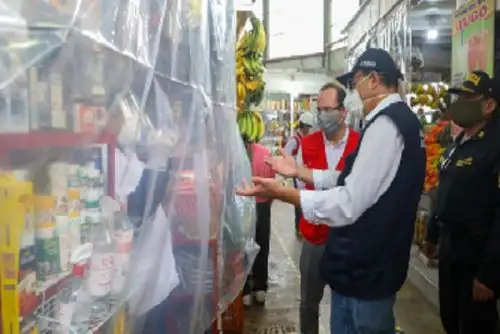 Se habilitaron además 333 espacios temporales, para reubicar al comercio ambulatorio