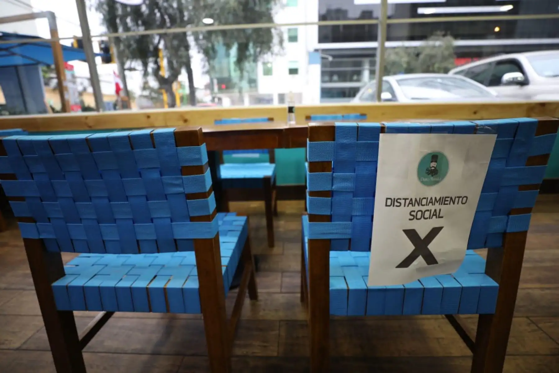 Ministerio de la Producción supervisa la implementación del protocolo sanitario en restaurantes y servicios afines, a propósito del reinicio de atención con aforo del 40%.
Foto: PRODUCE