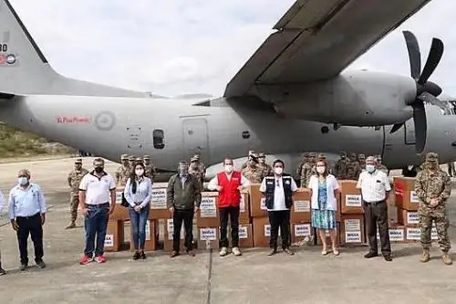 Equipos de protección personal y material médico llegan a Cajamarca para fortalecer la lucha contra el covid-19.