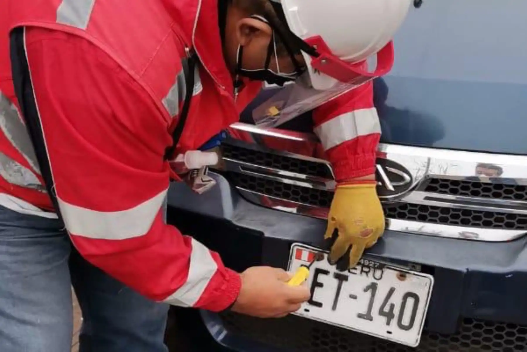 Operativo contra los vehículos informales que viajan hacia provincia en la Carretera Panamericana Norte.  

Foto:ANDINA/MTC