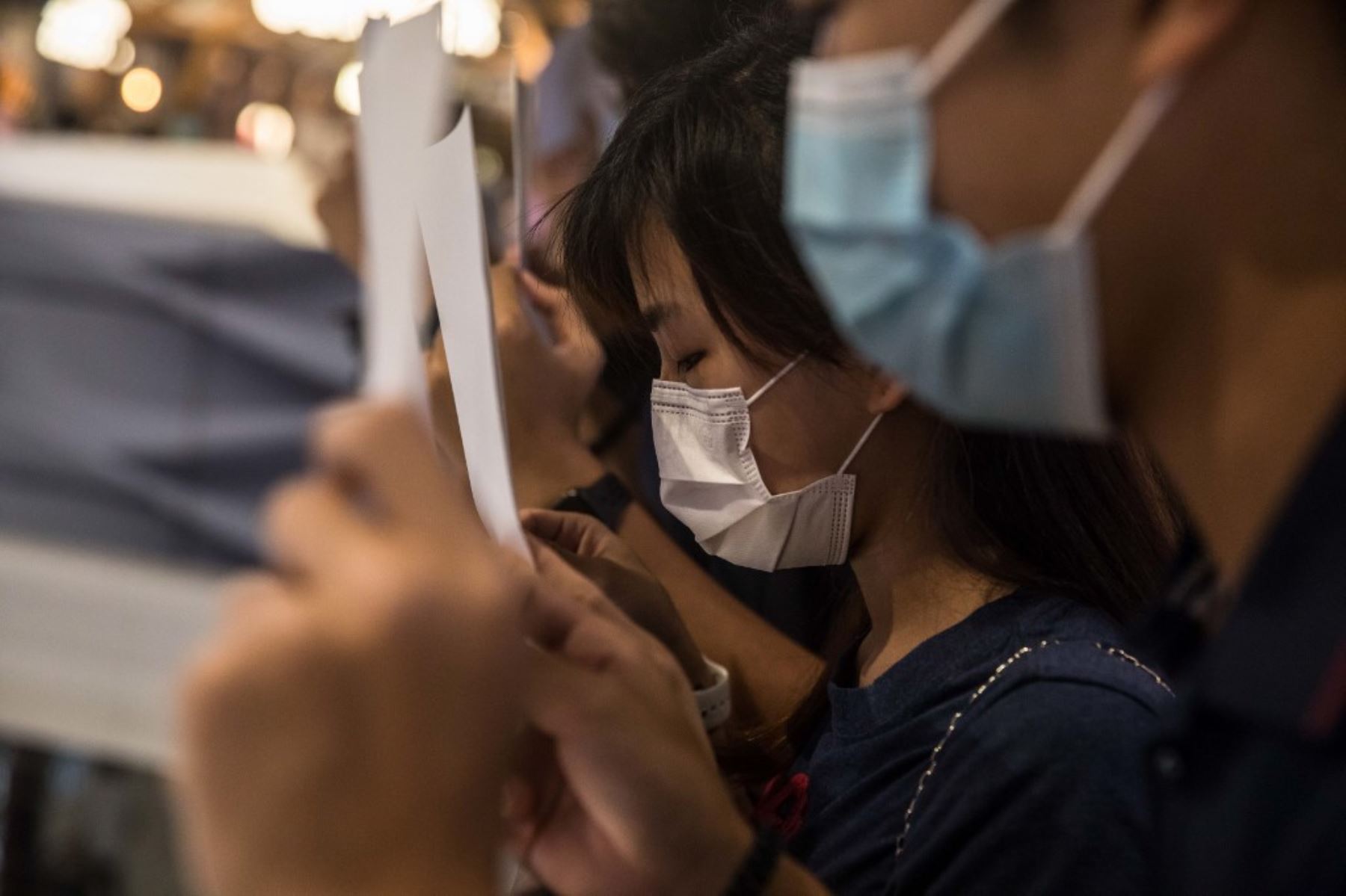 Los manifestantes asistieron a una manifestación en un centro comercial en Hong Kong. Foto:AFP